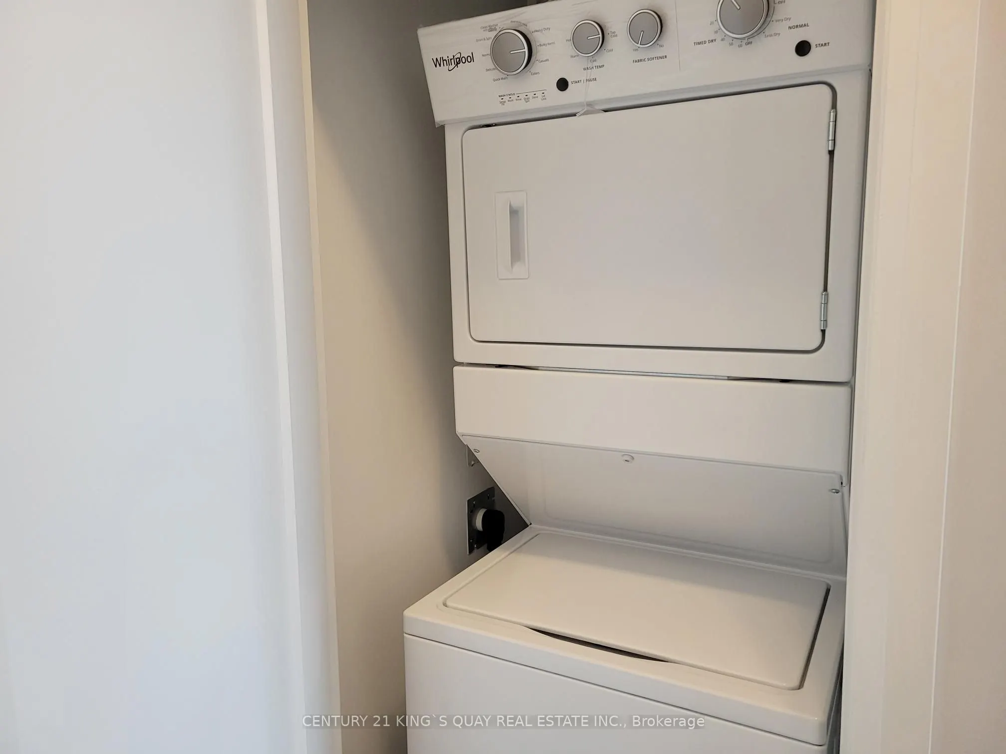 3220 Sheppard Avenue E, #106