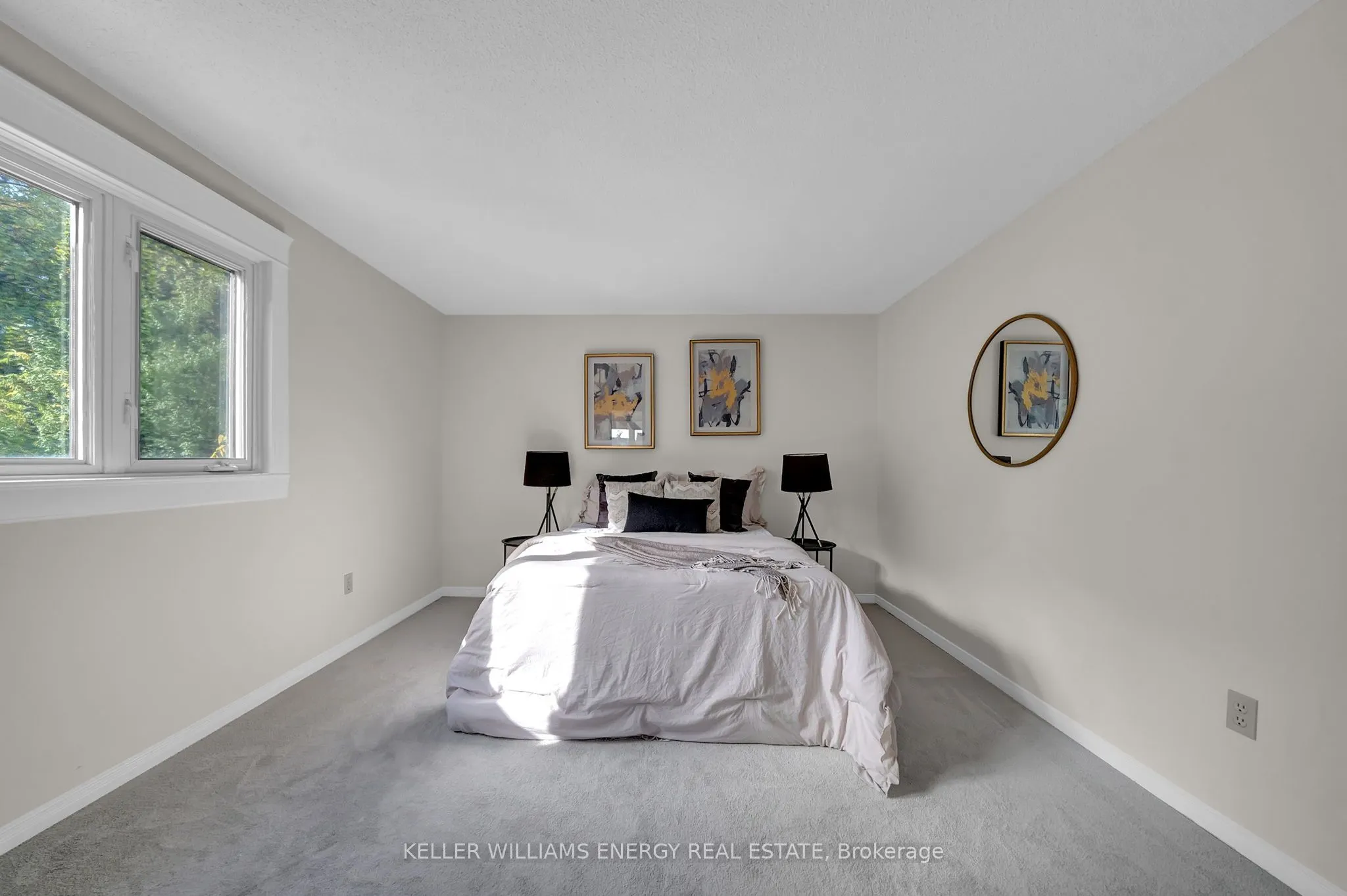 66 Rotherglen Road S