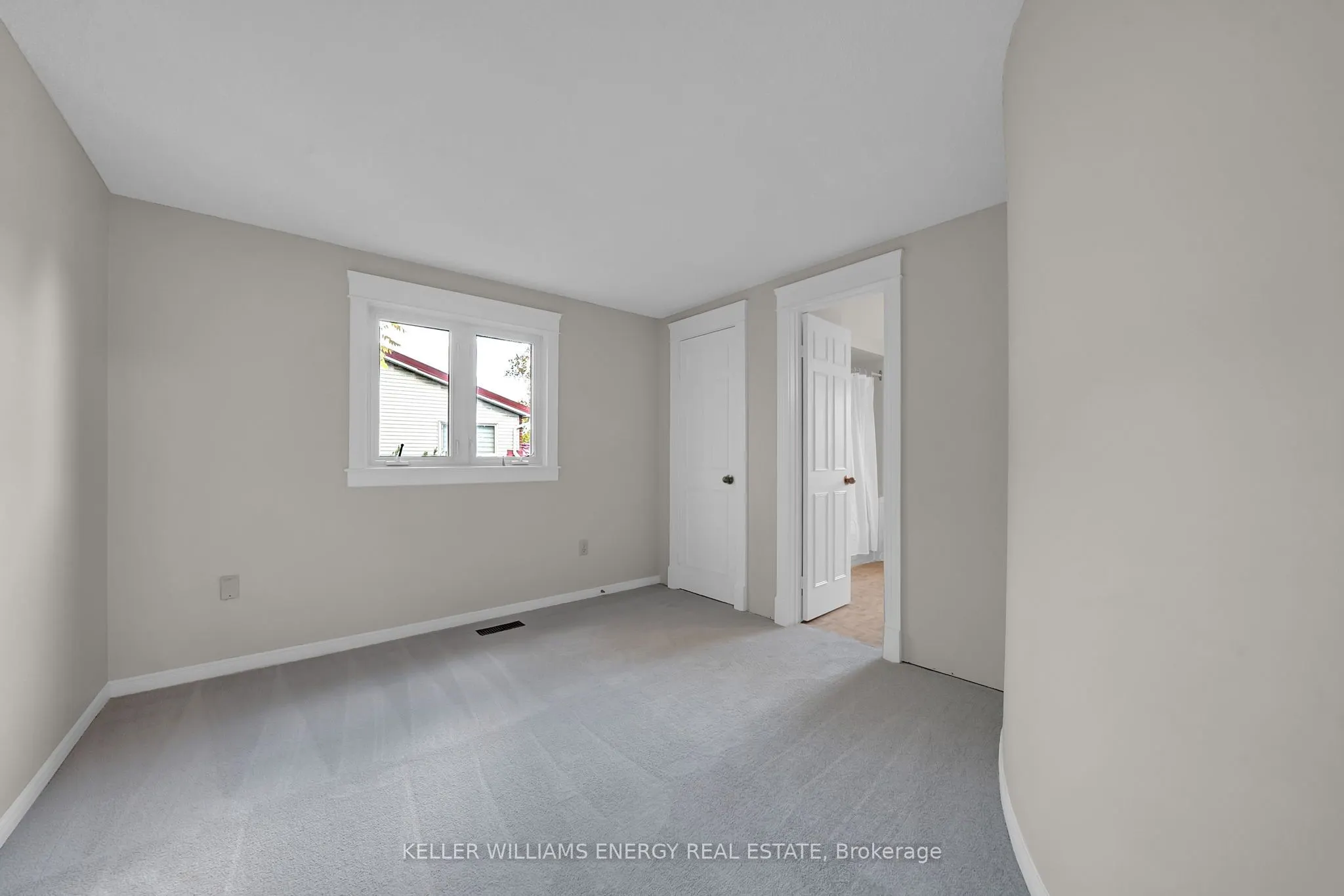 66 Rotherglen Road S