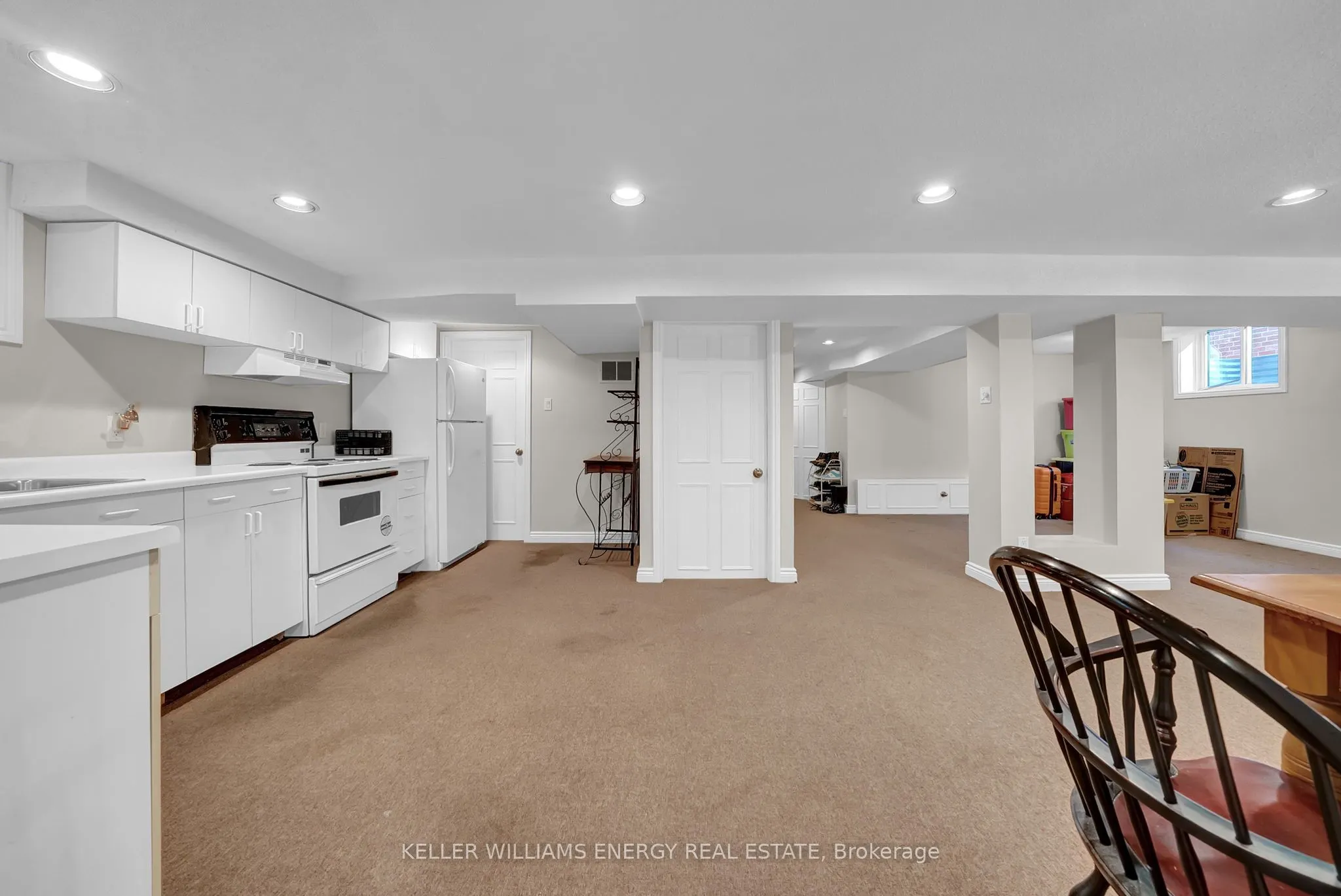 66 Rotherglen Road S