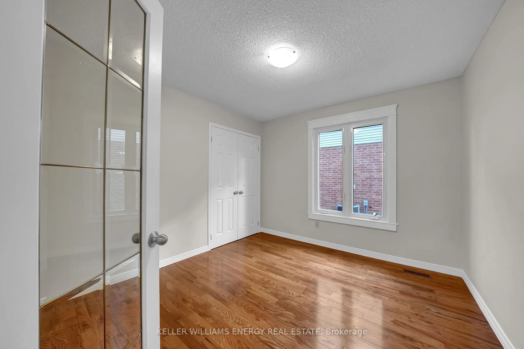 66 Rotherglen Road S