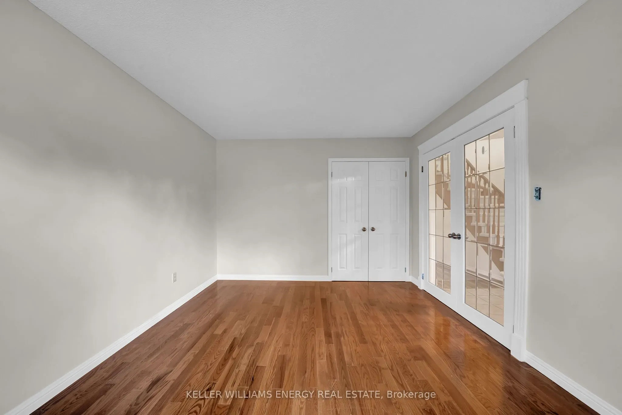 66 Rotherglen Road S