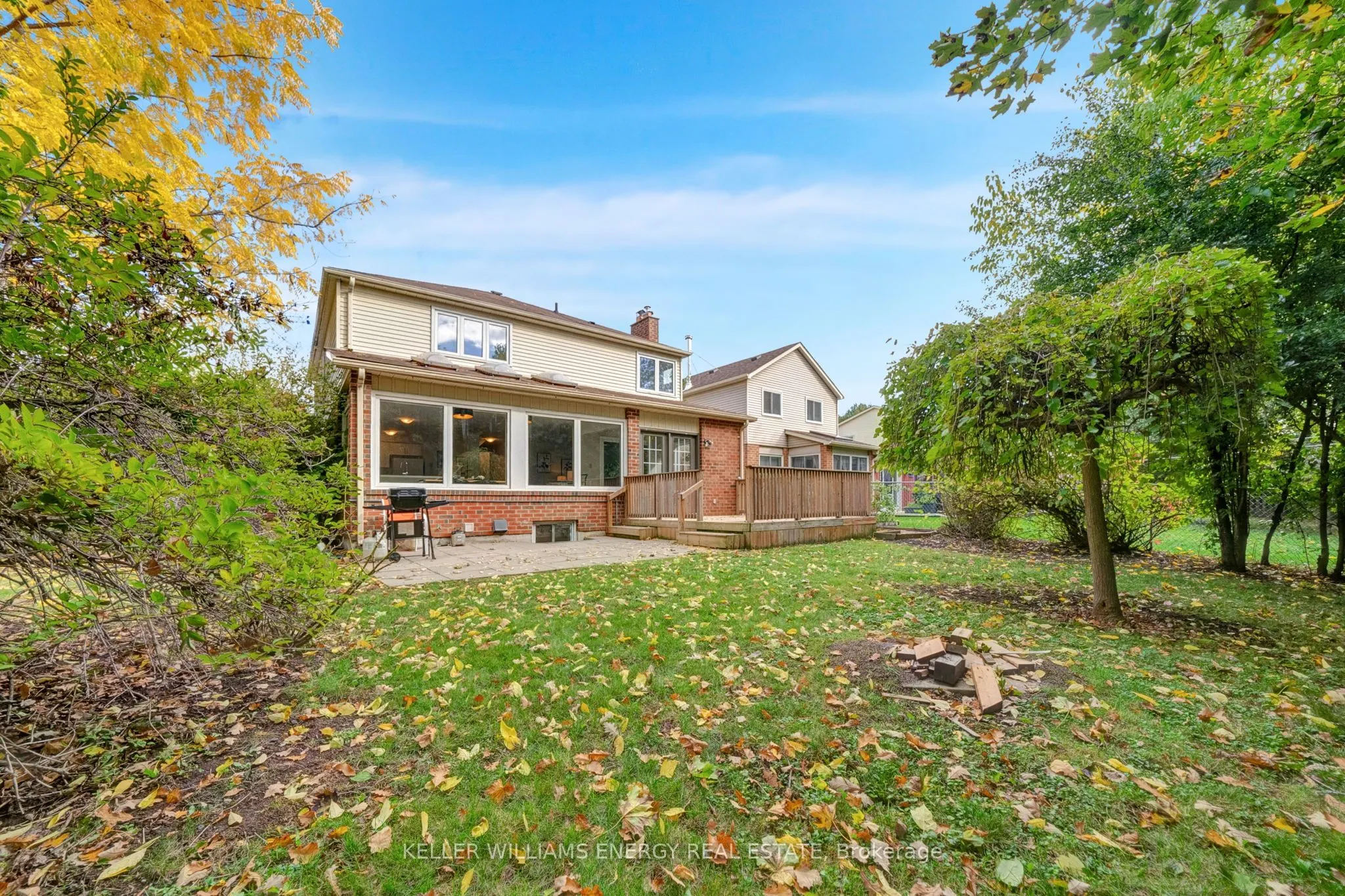 66 Rotherglen Road S
