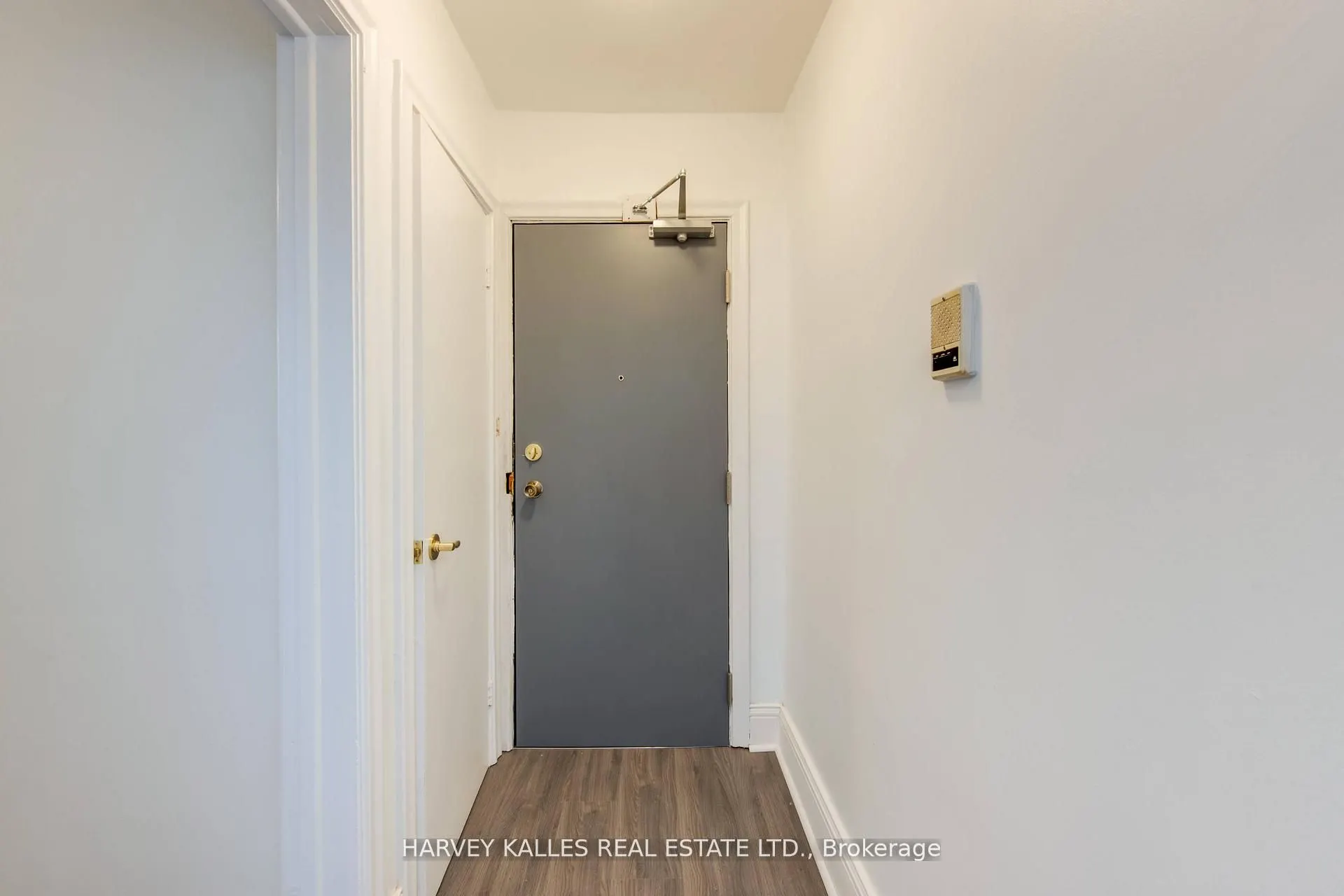 2905 St Clair Avenue E, #11