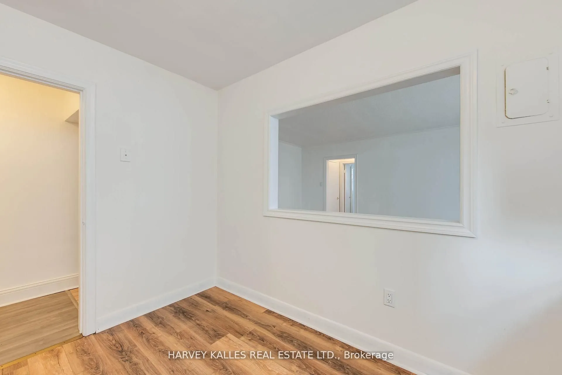 2905 St Clair Avenue E, #11
