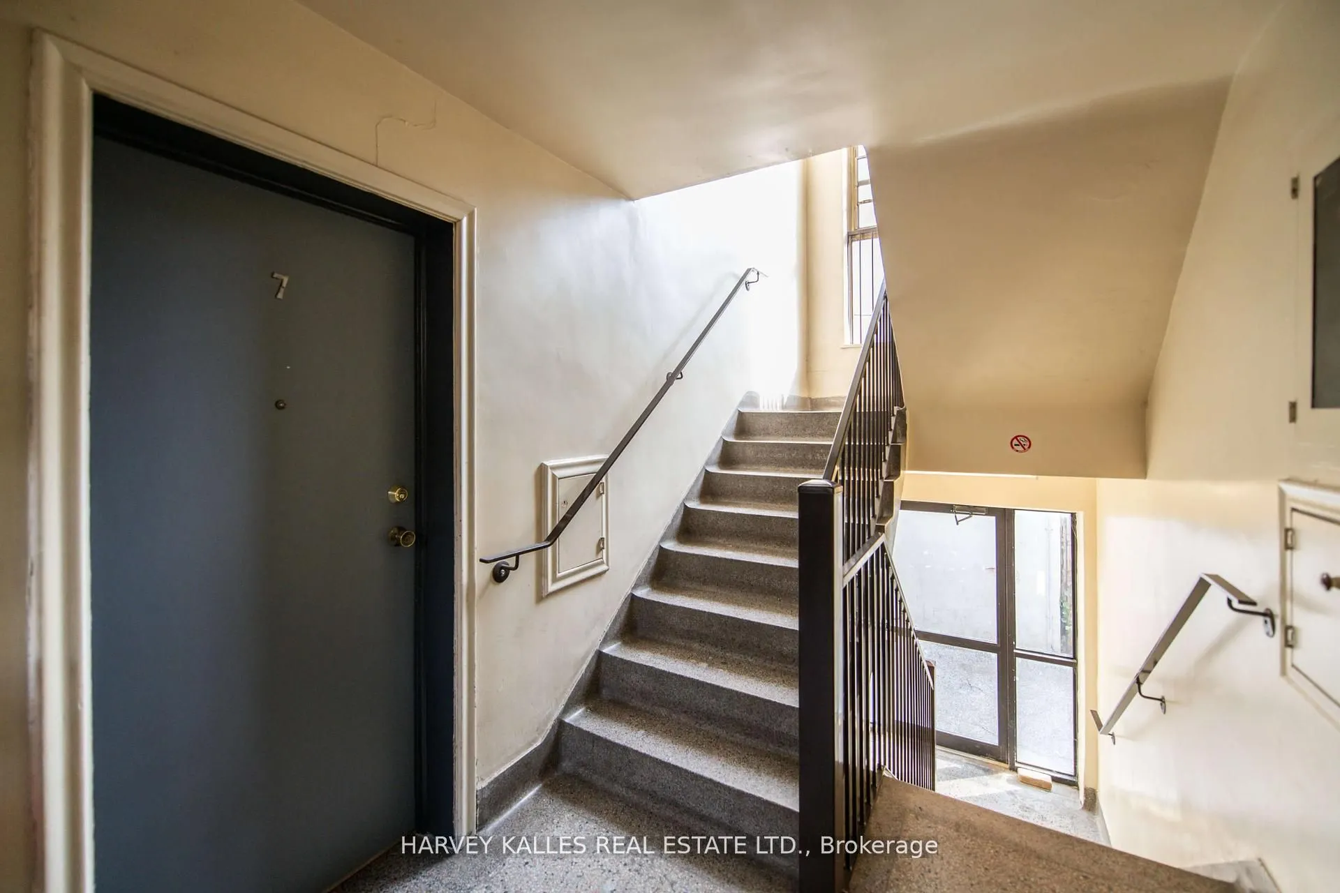 2905 St Clair Avenue E, #11