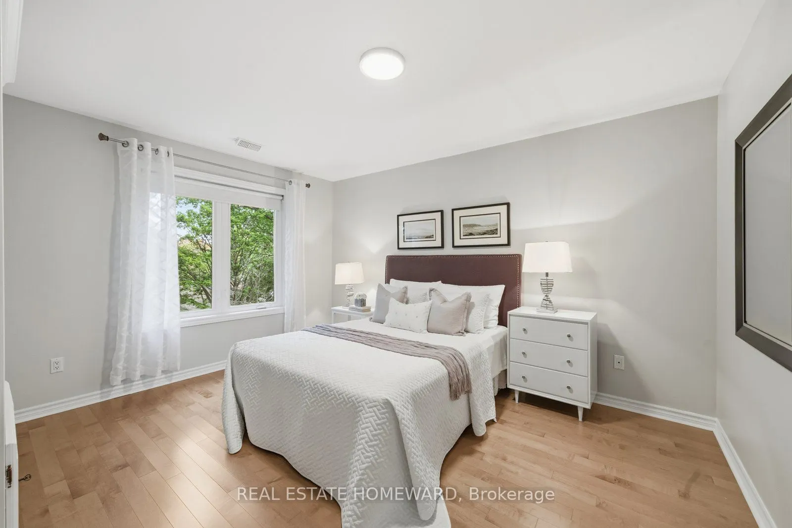 30 Lynn Road