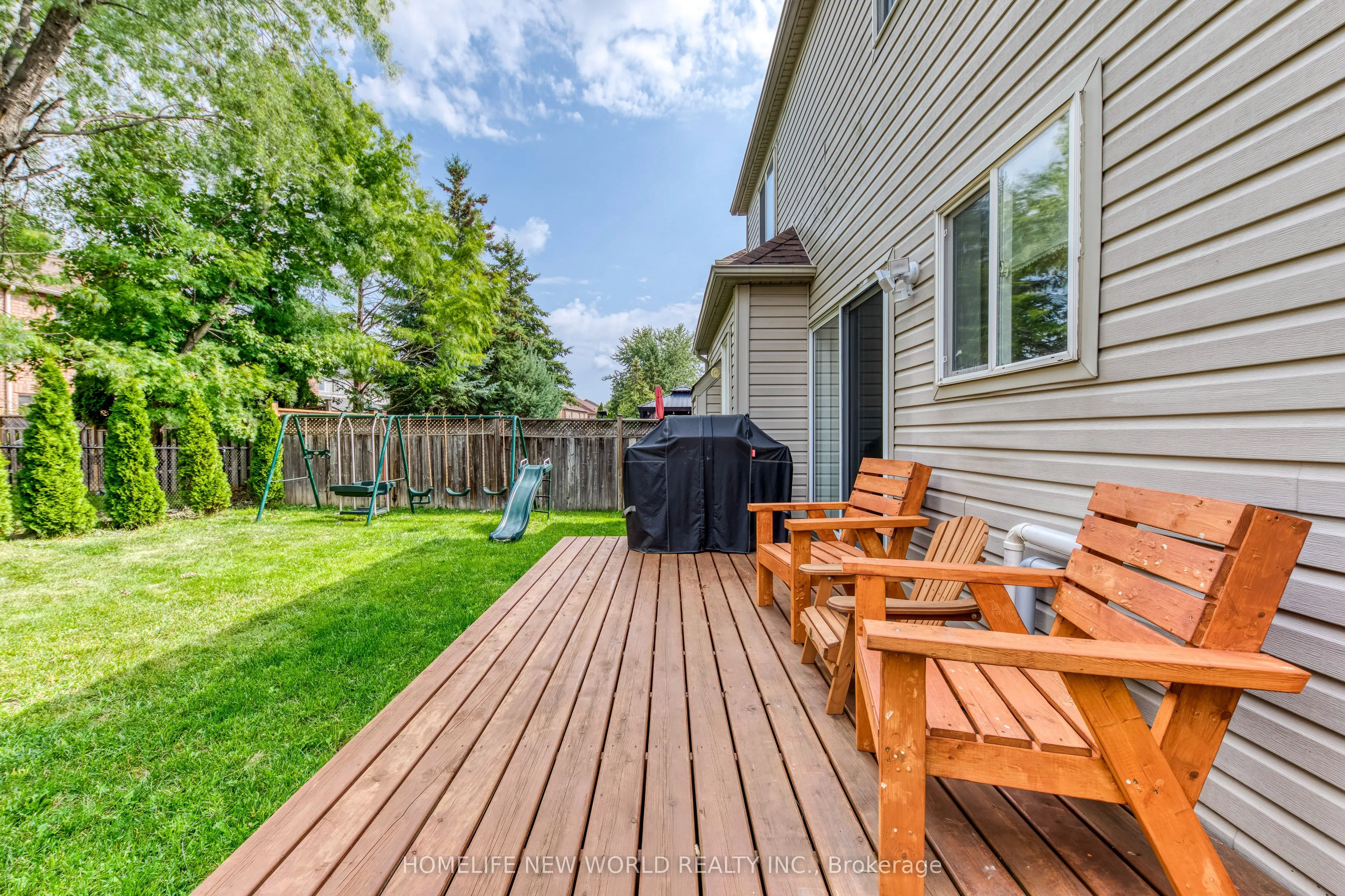 97 Mcsweeney Crescent
