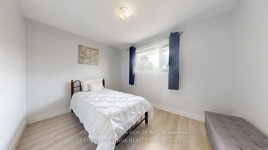 82 Clementine Square