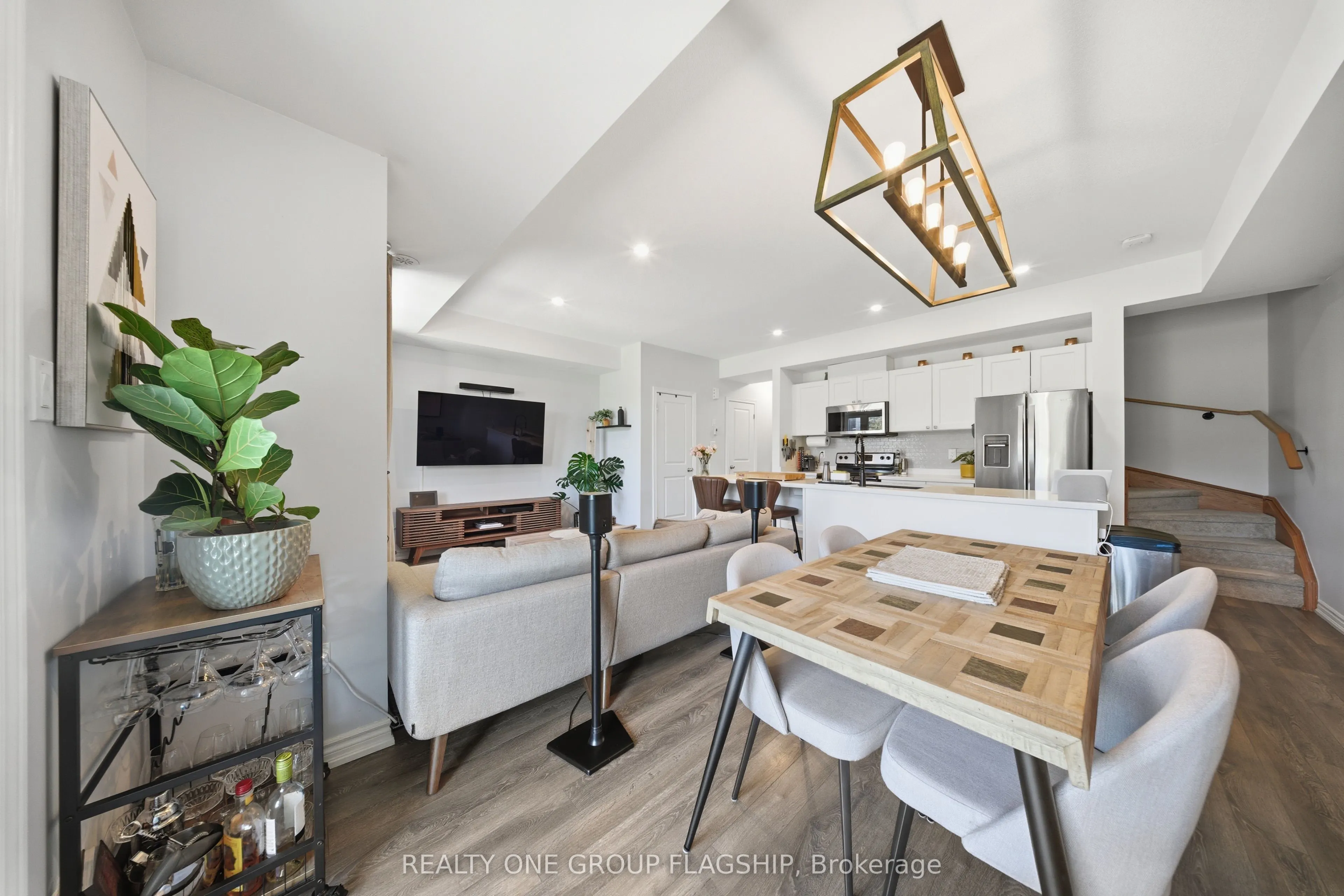 2613 Garrison Crossing