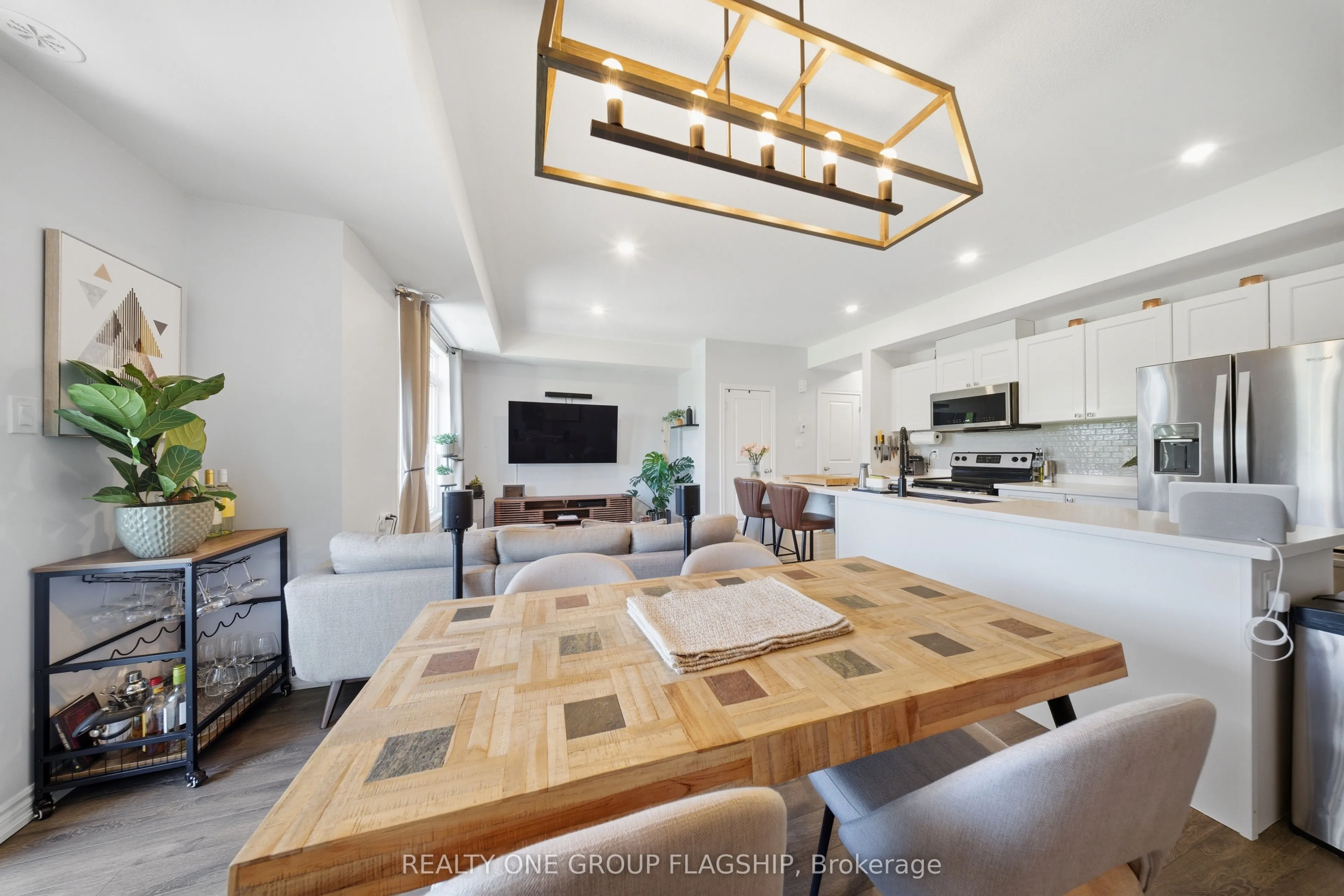 2613 Garrison Crossing