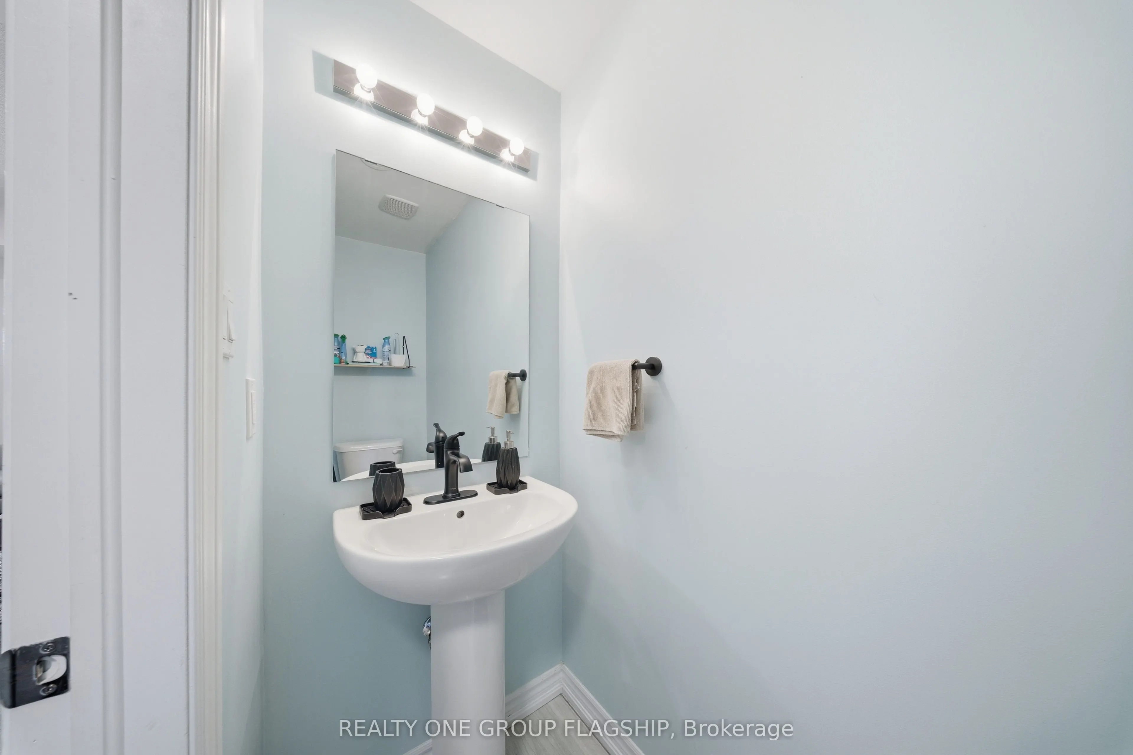 2613 Garrison Crossing