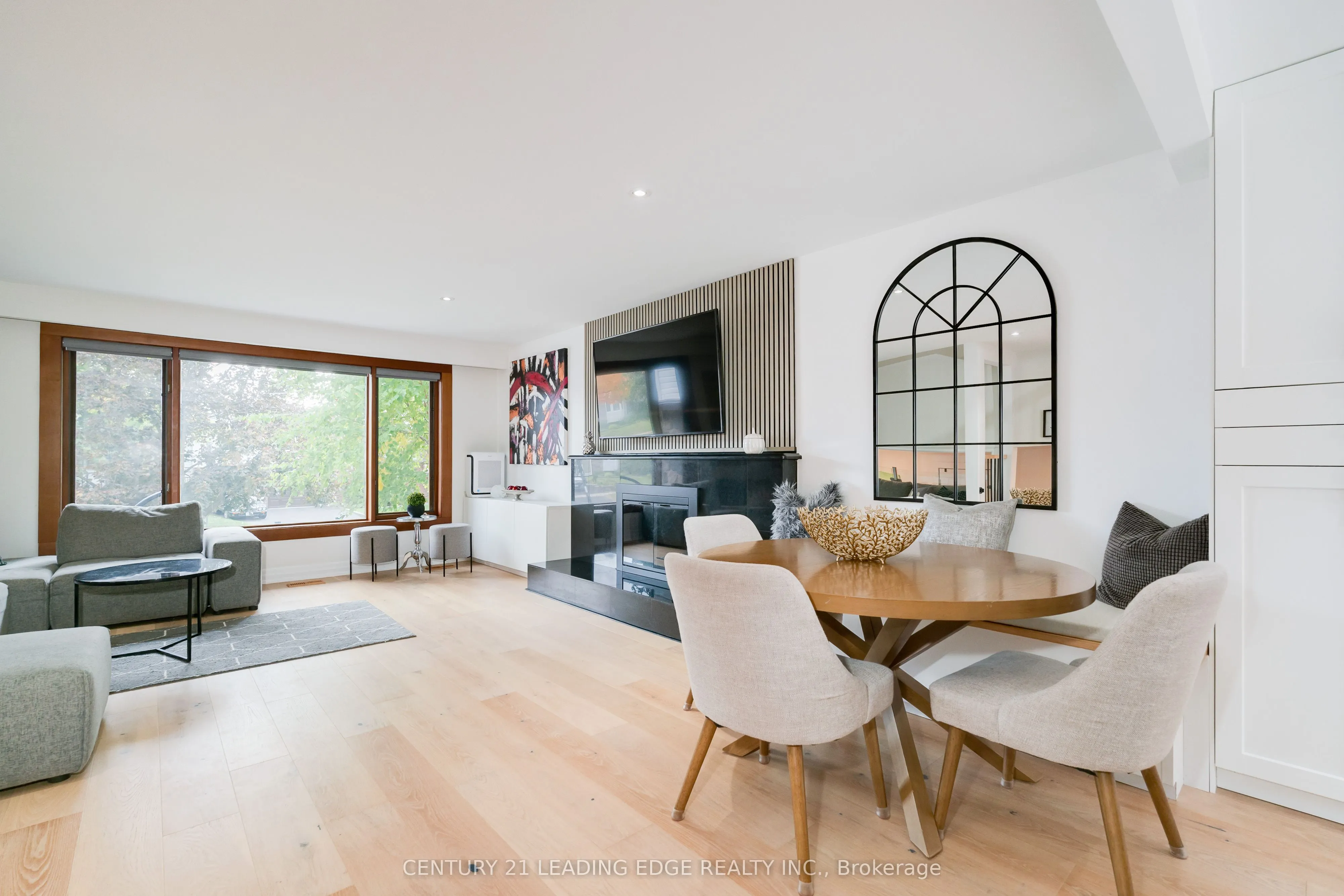 4 Aveline Crescent