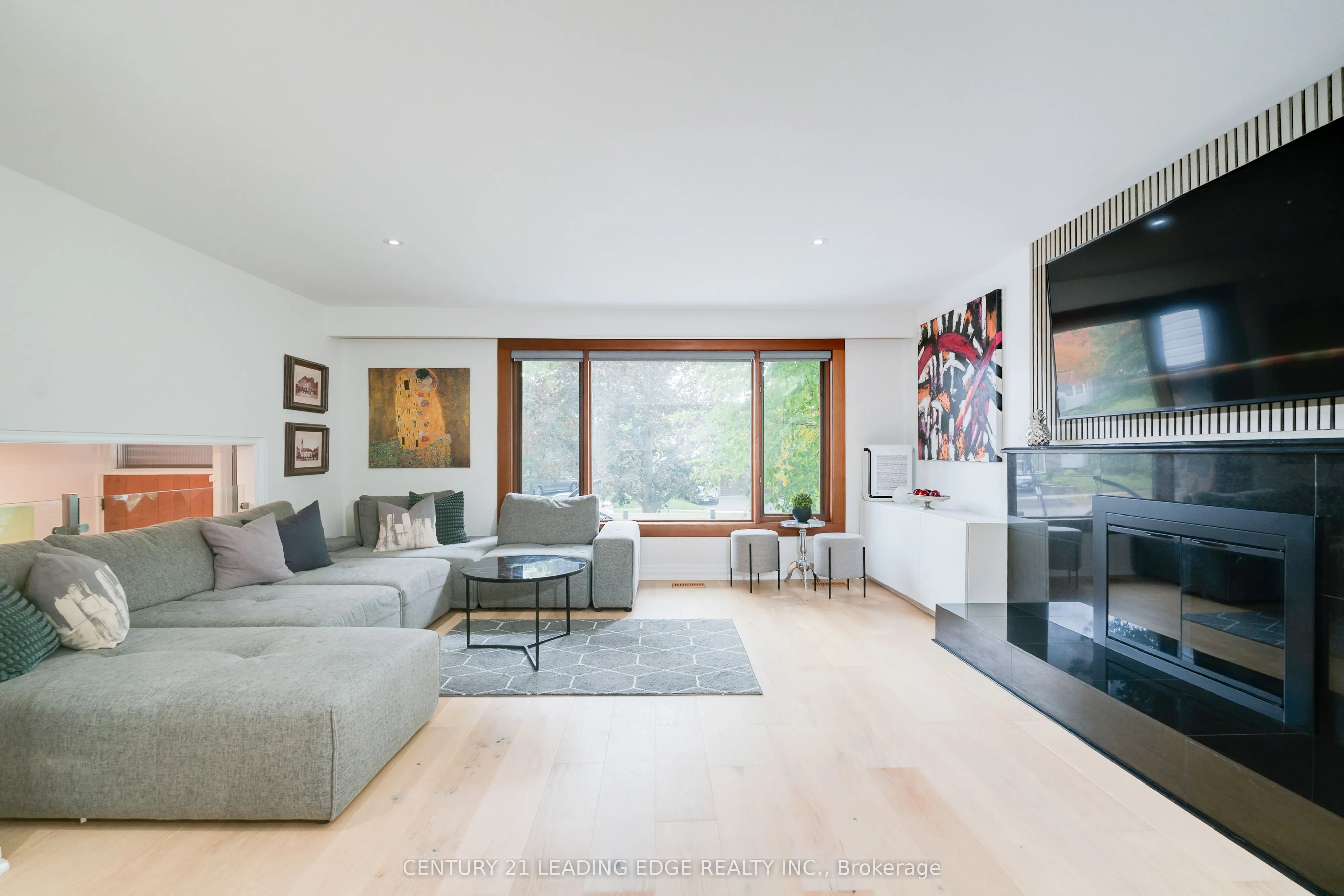 4 Aveline Crescent