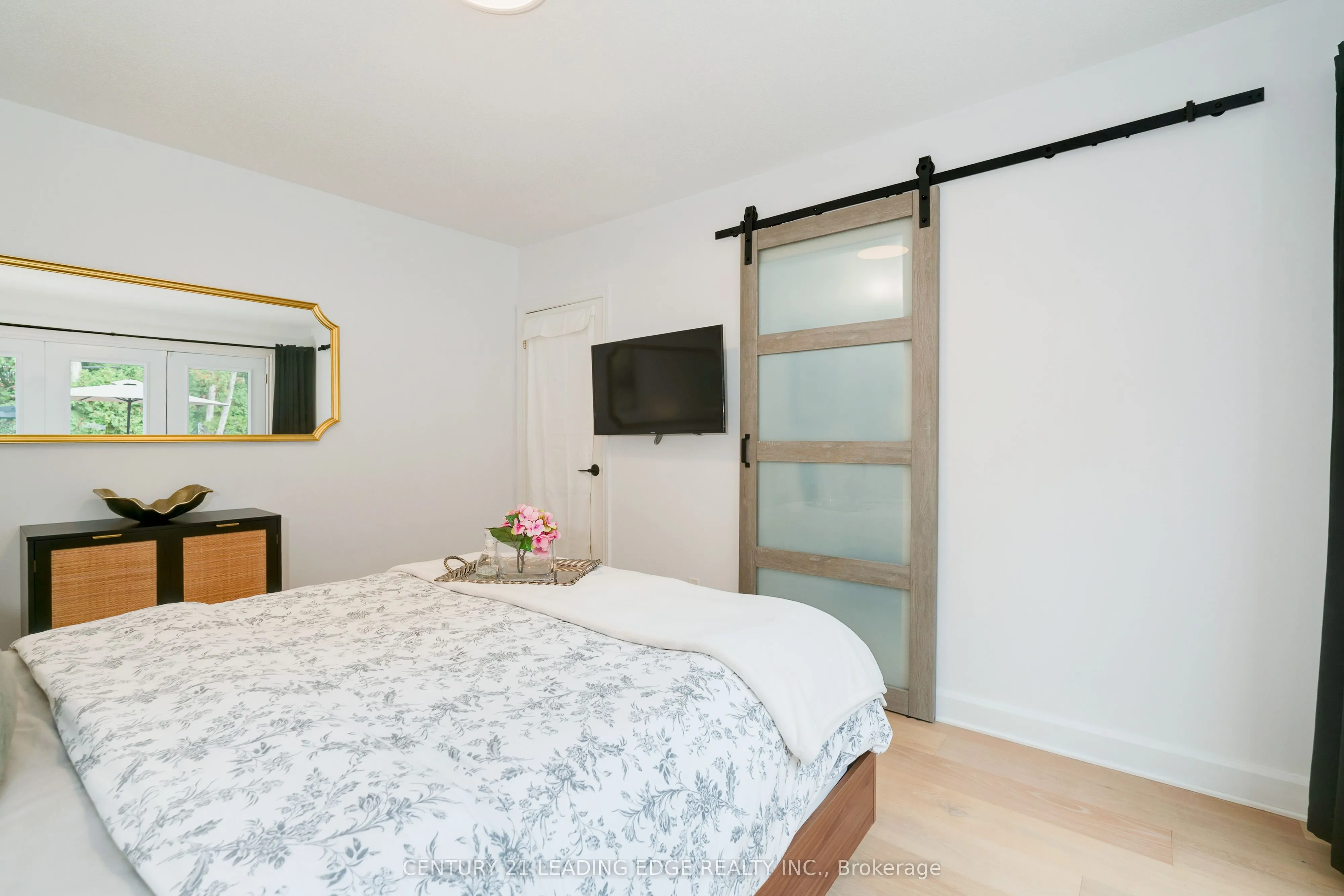 4 Aveline Crescent