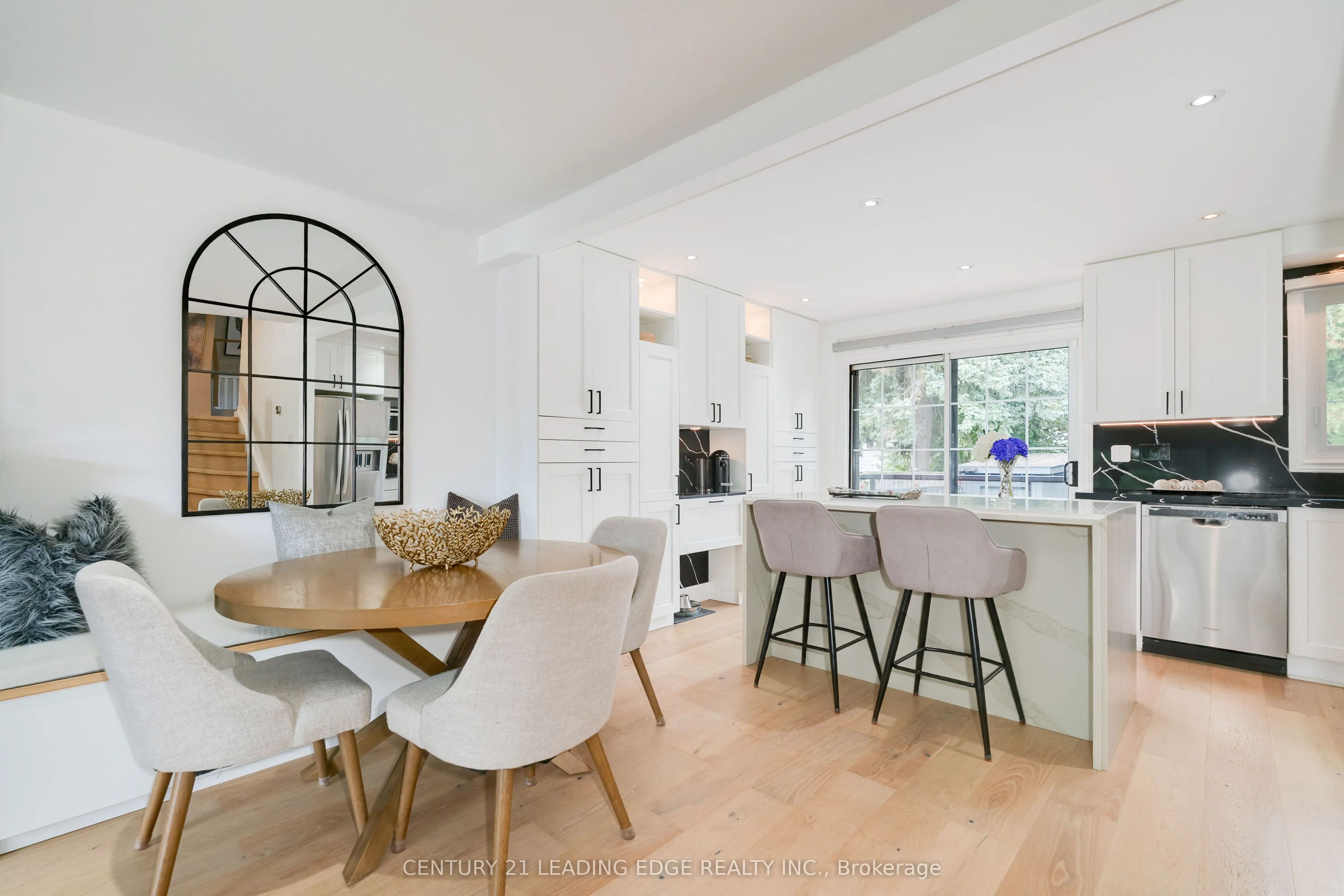 4 Aveline Crescent