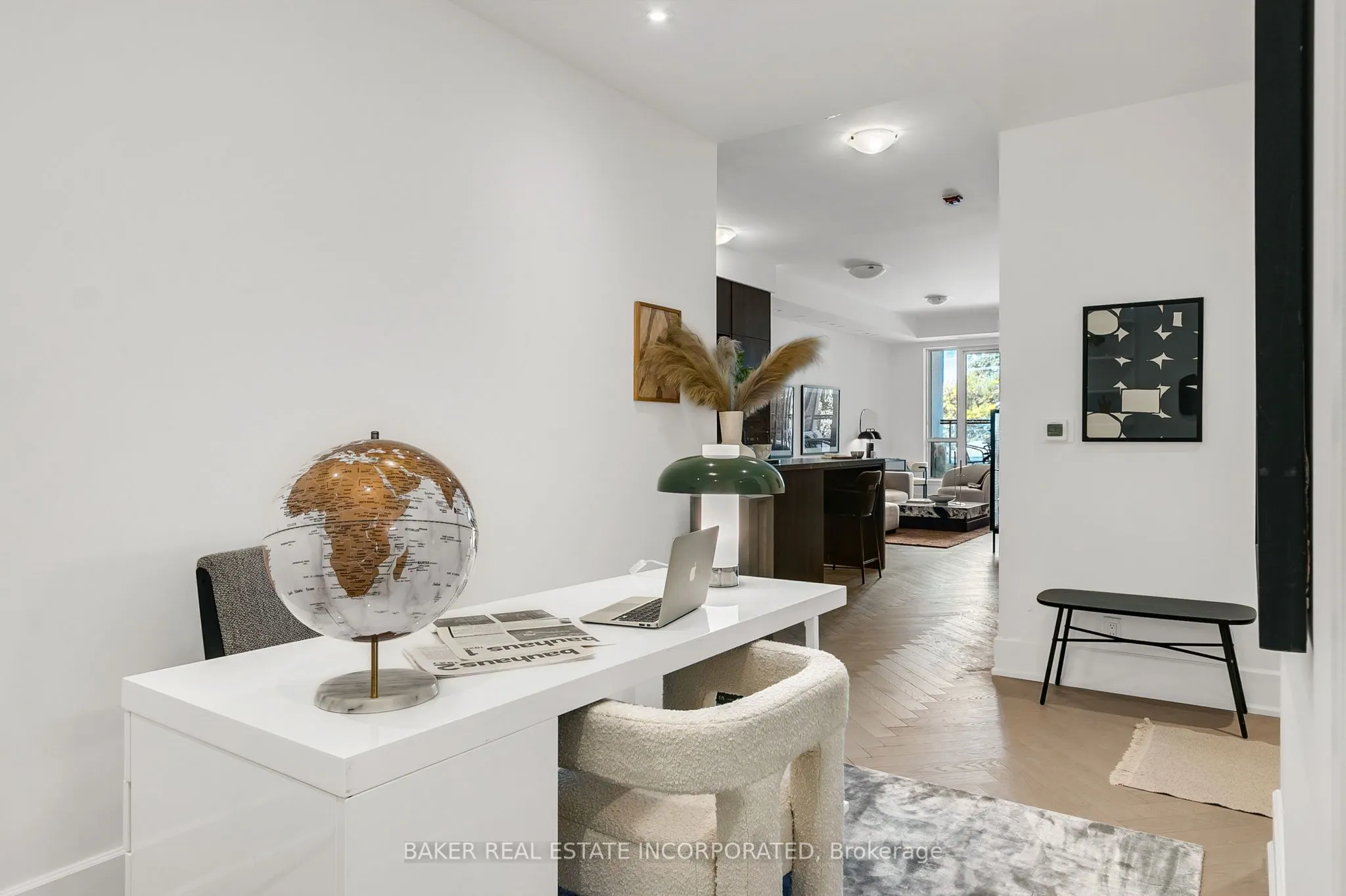 800 Broadview Avenue, #207