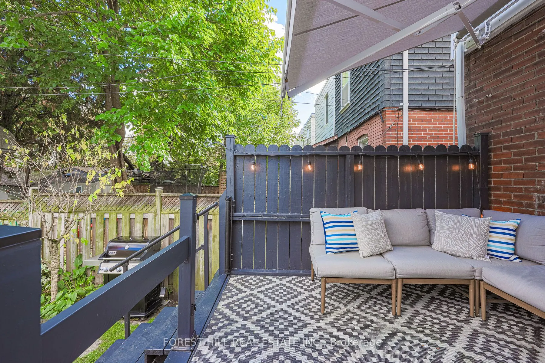 21 Dilworth Crescent