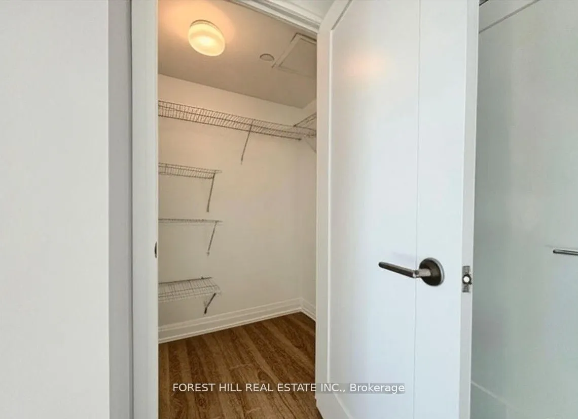 286 Main Street, #PH08