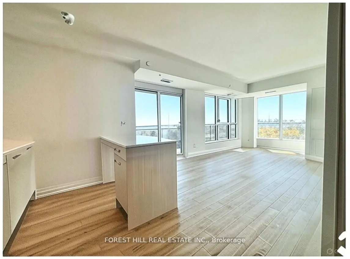 286 Main Street, #PH08