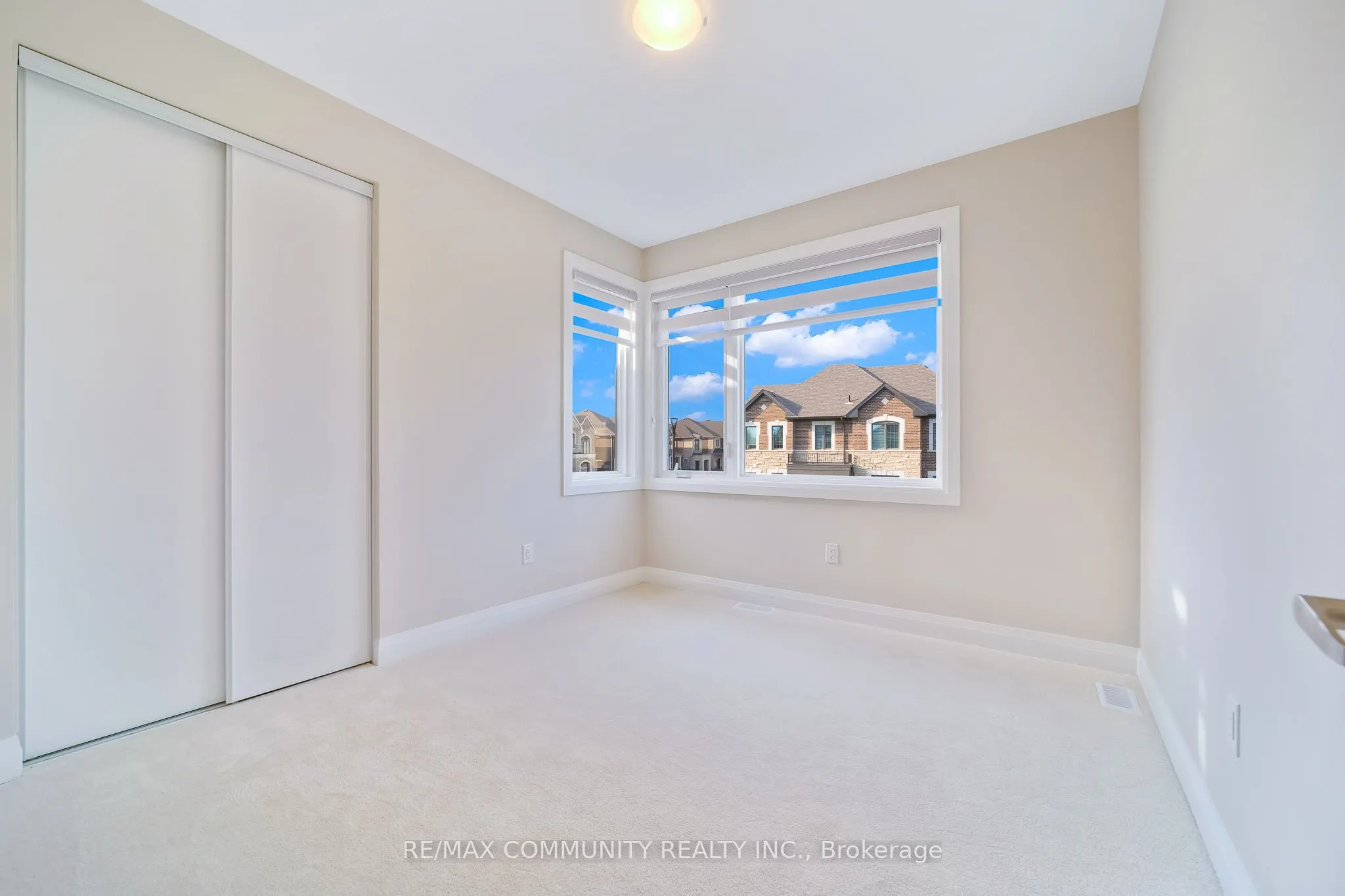 3328 Marchington Square