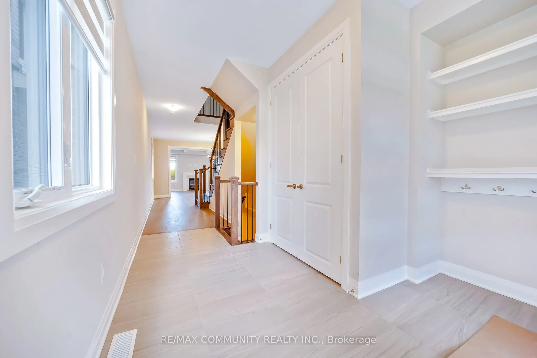 3328 Marchington Square