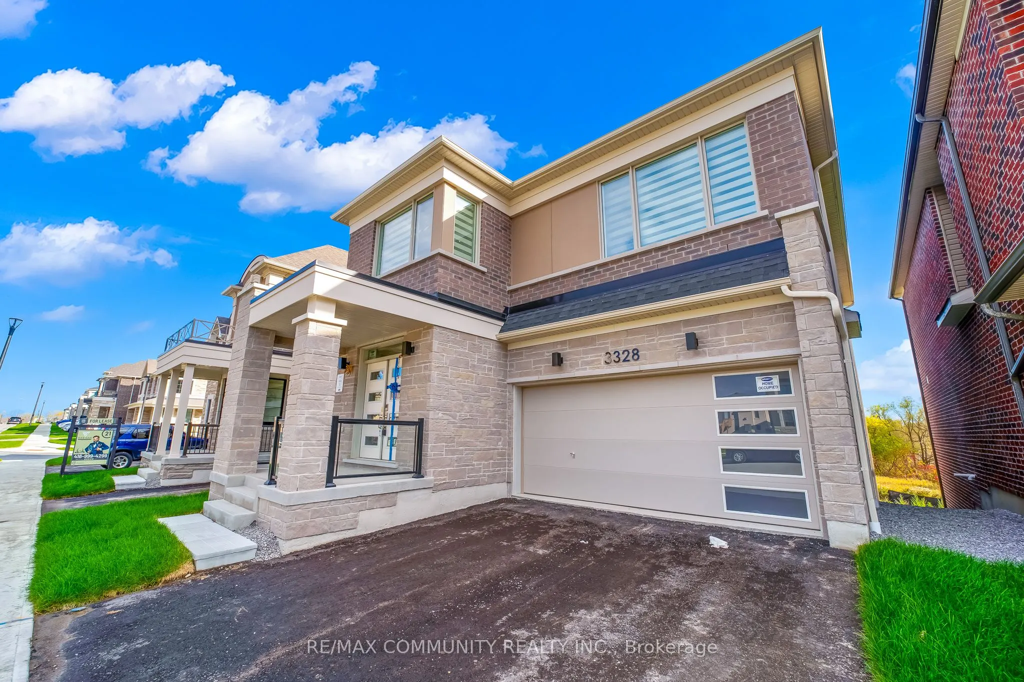 3328 Marchington Square