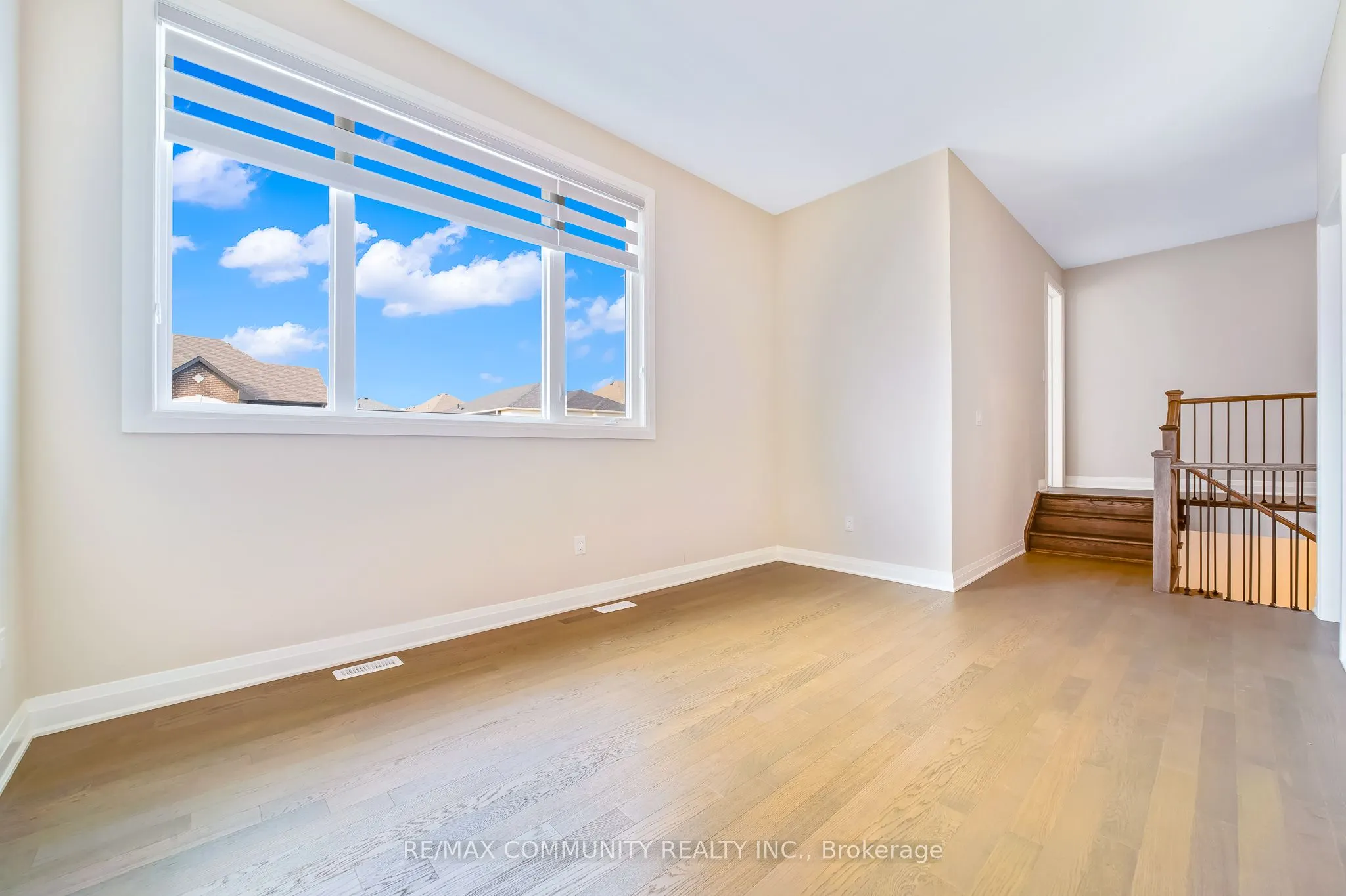 3328 Marchington Square