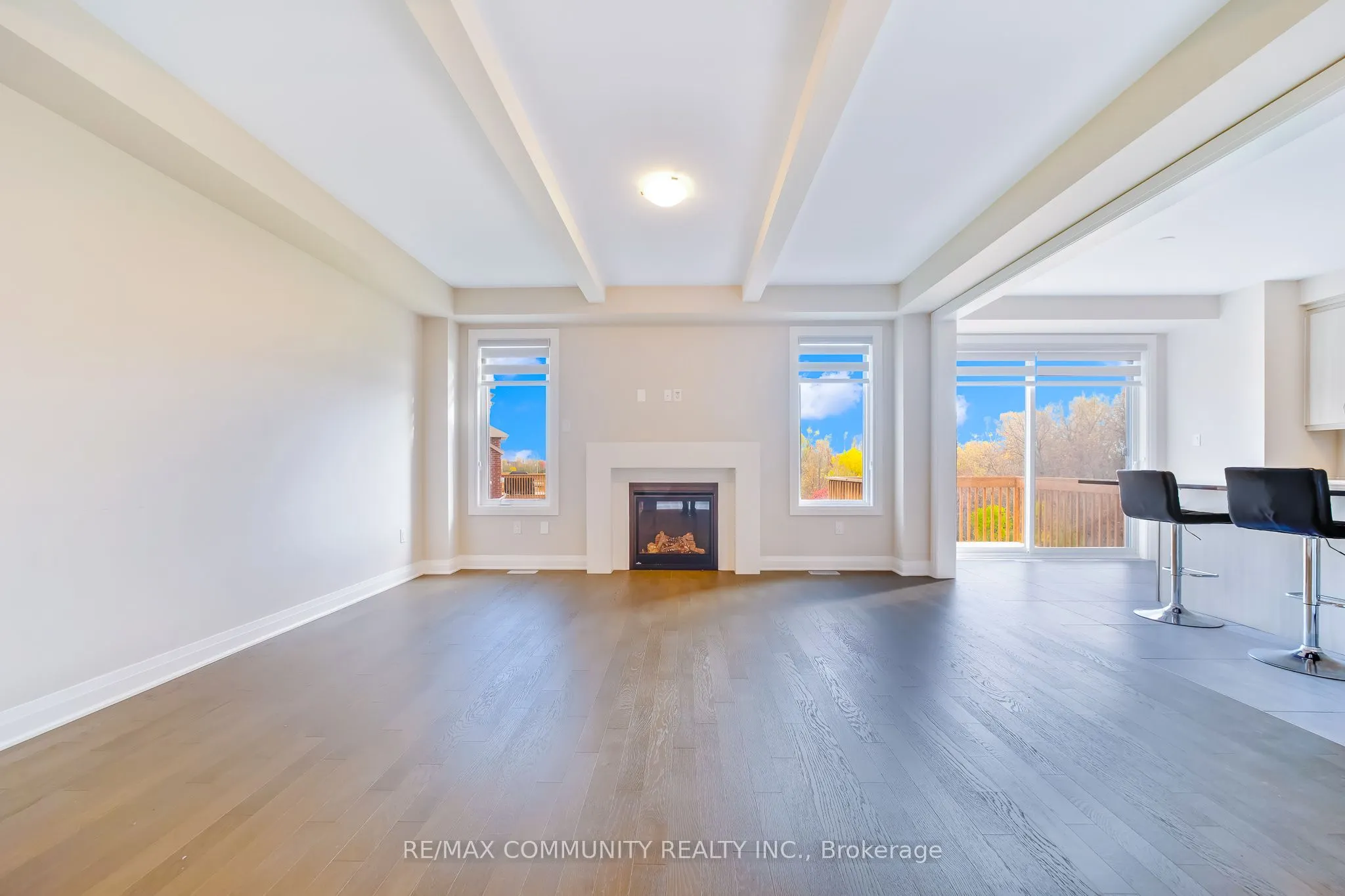 3328 Marchington Square
