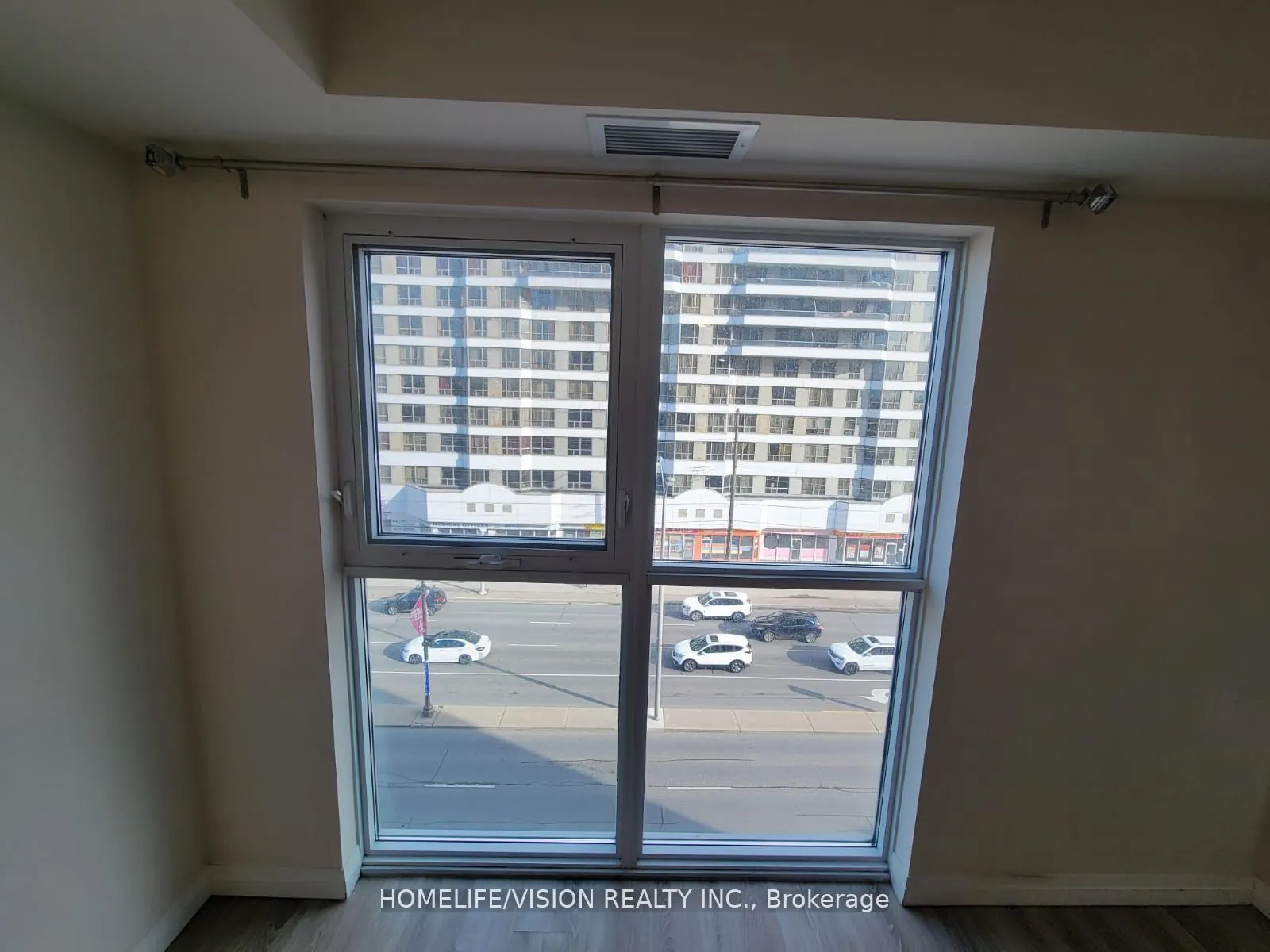 2152 Lawrence Avenue E, #604