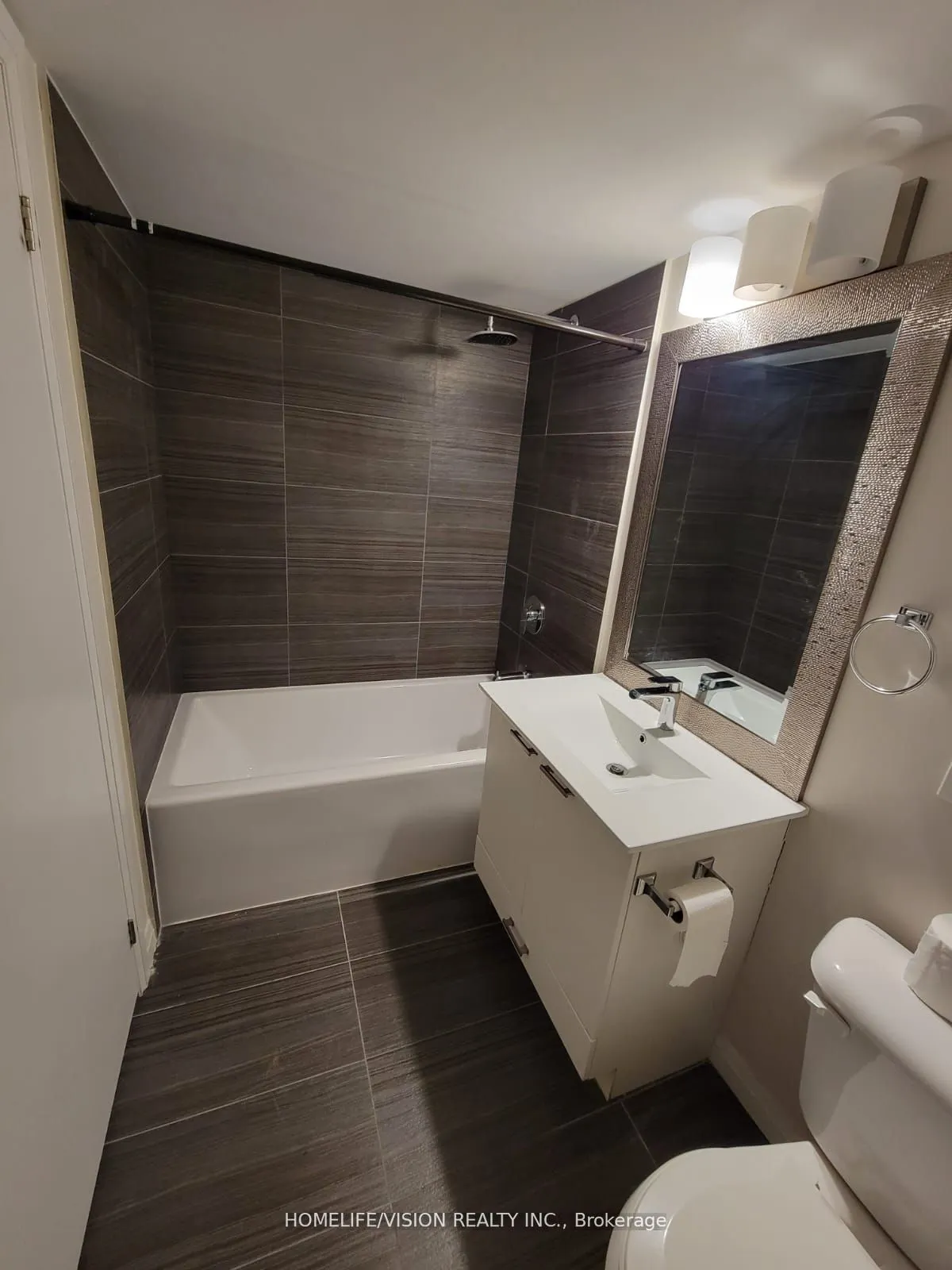 2152 Lawrence Avenue E, #604