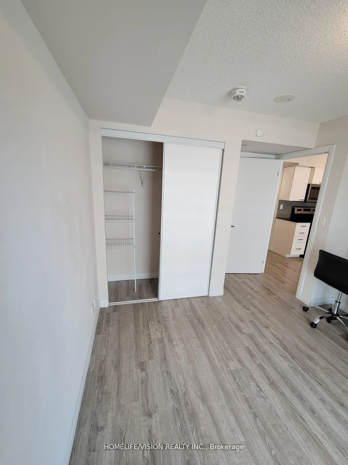 2152 Lawrence Avenue E, #604
