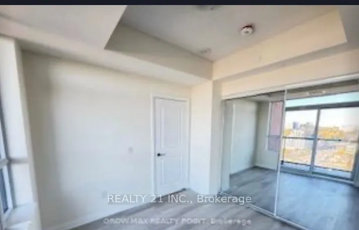 3270 Sheppard Avenue East Avenue NE, #1721