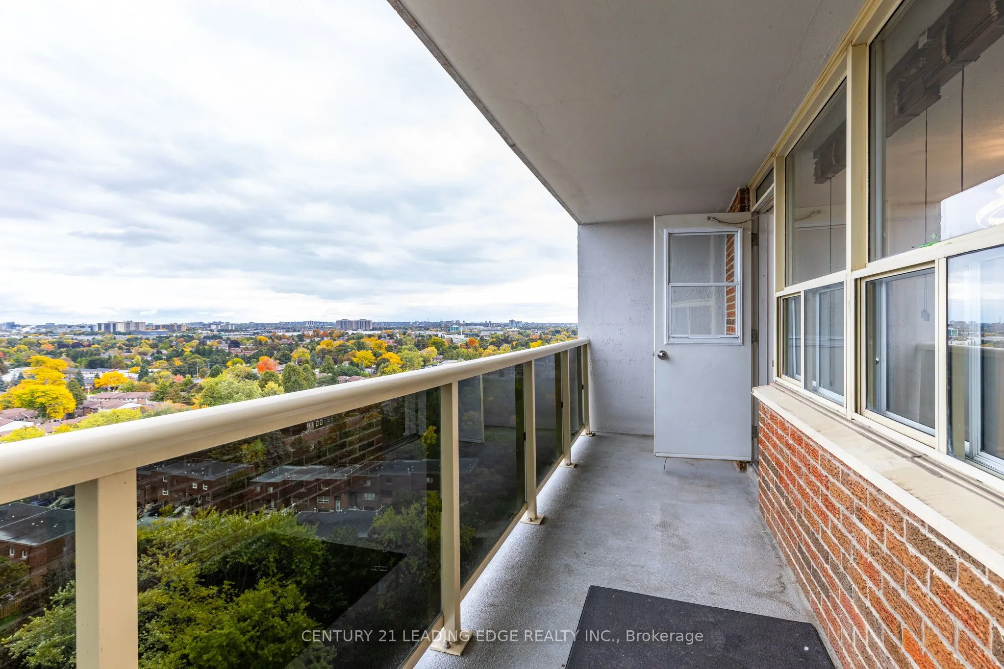 270 Palmdale Drive, #1704