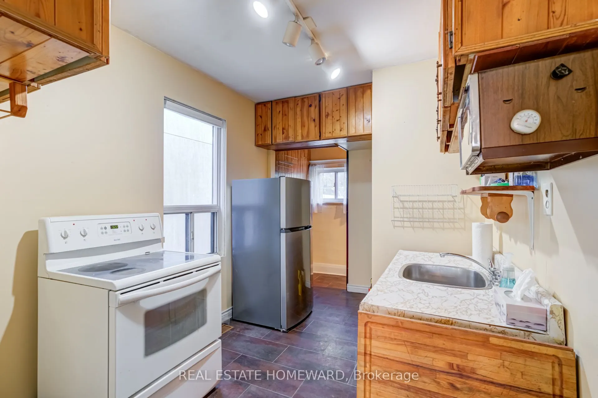 132 Hollis Avenue