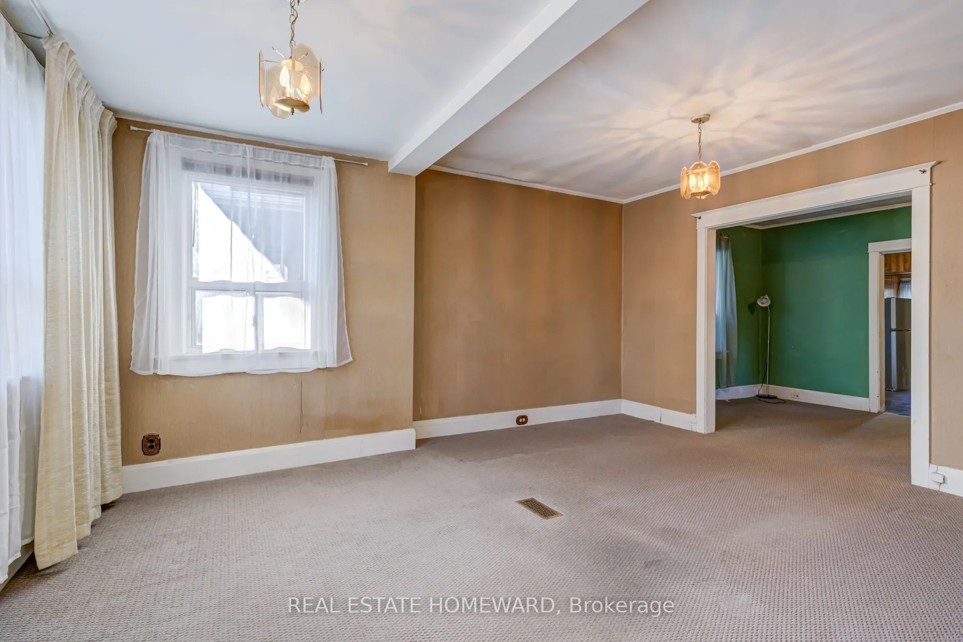 132 Hollis Avenue