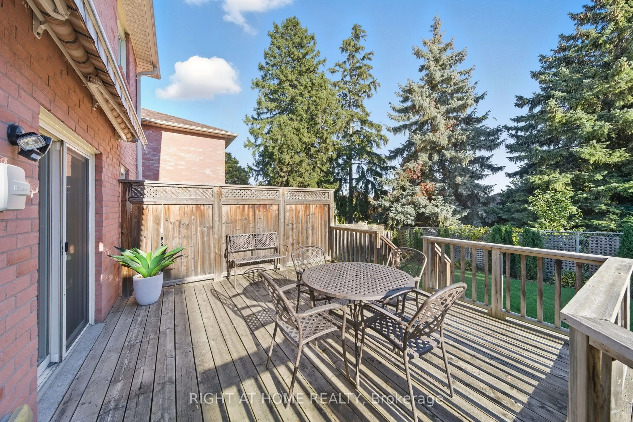 5 Wickens Crescent