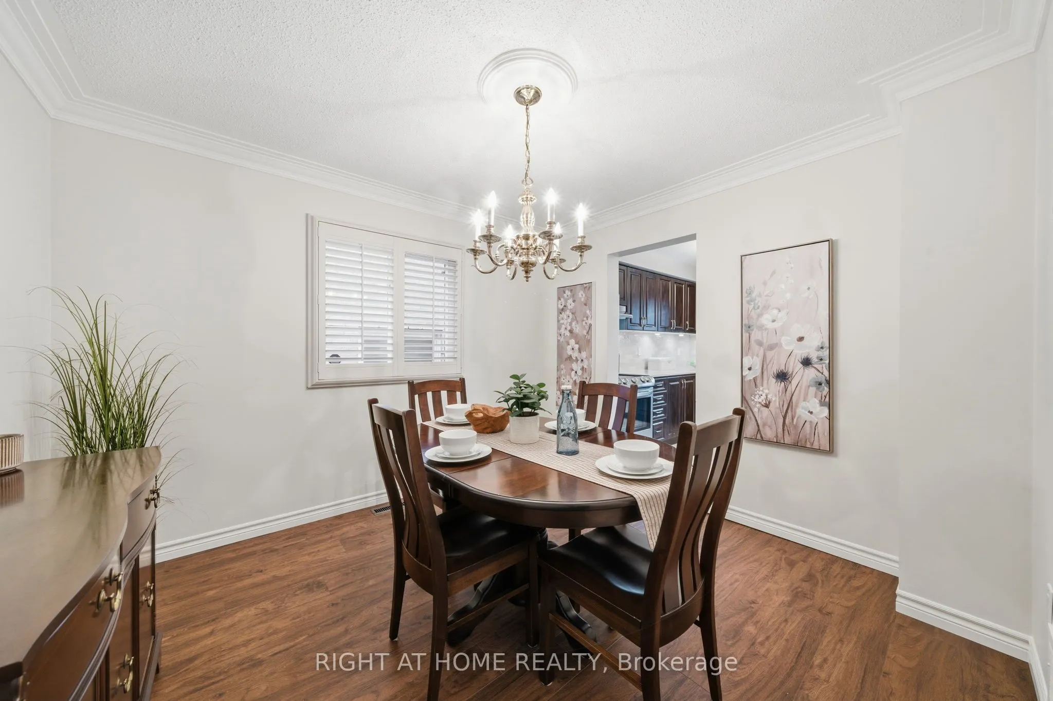 5 Wickens Crescent