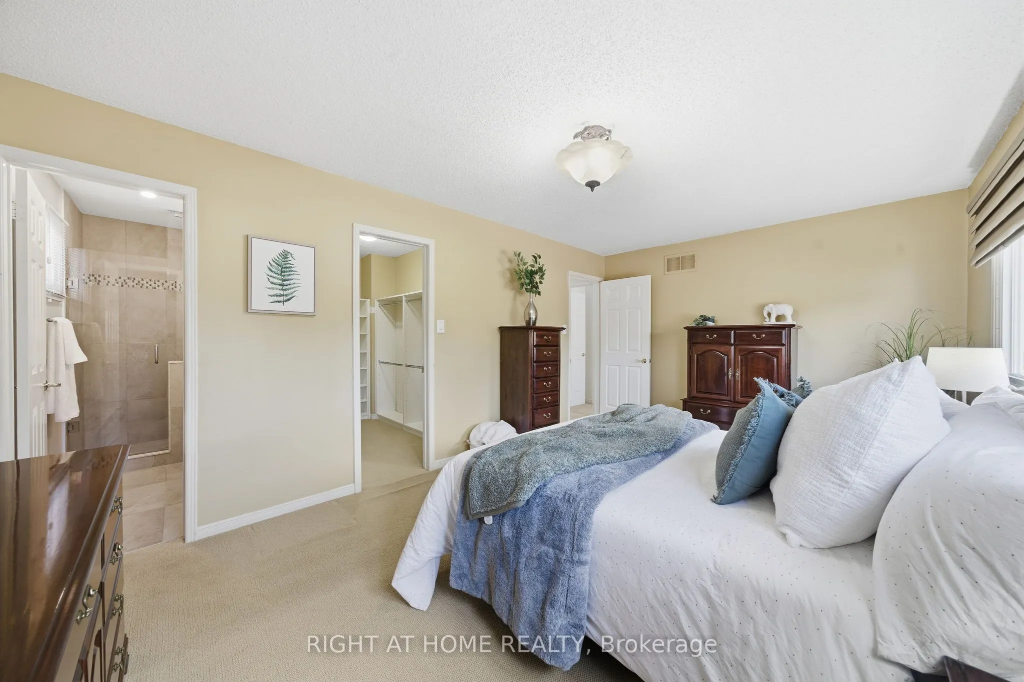 5 Wickens Crescent