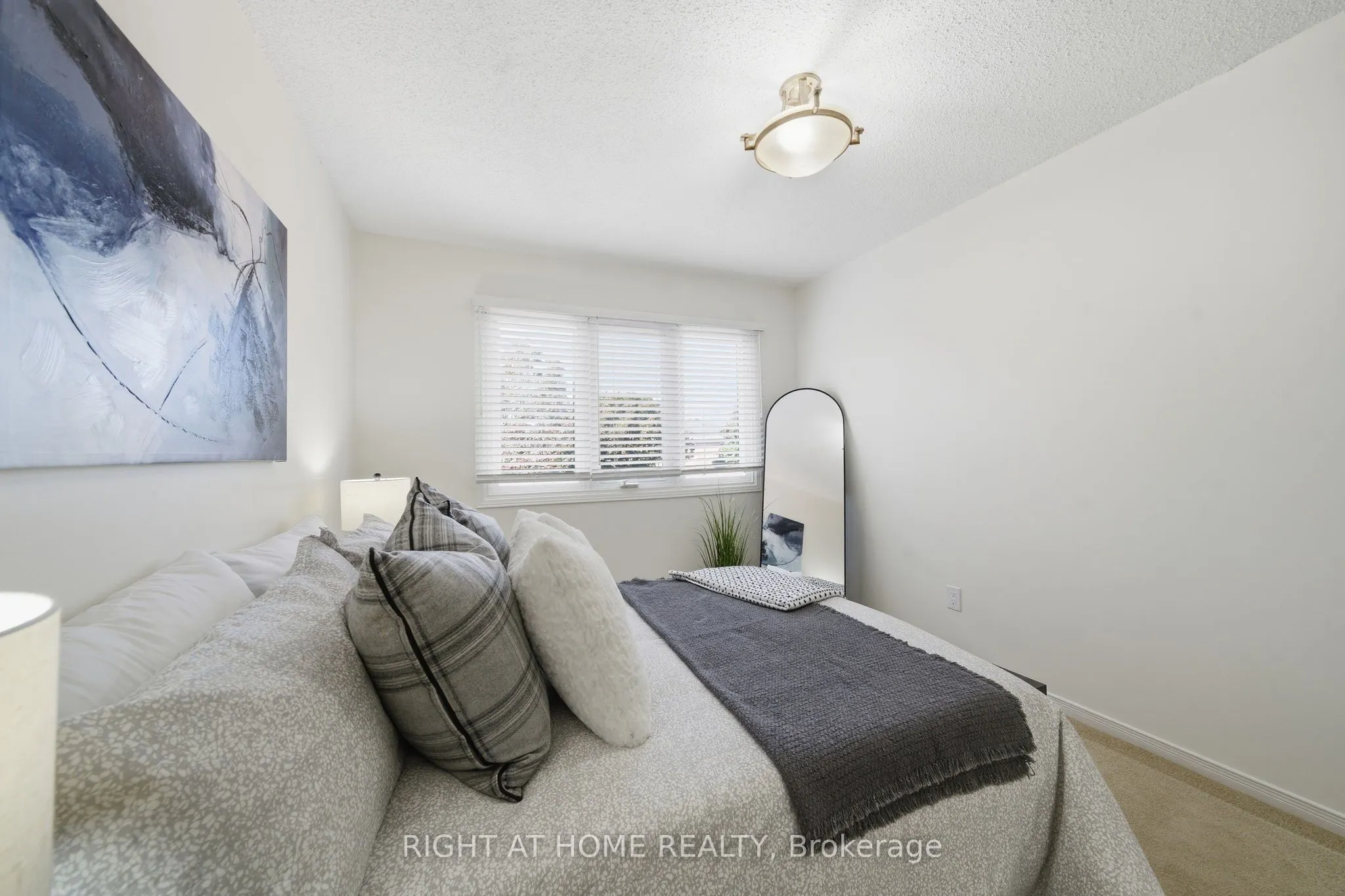 5 Wickens Crescent