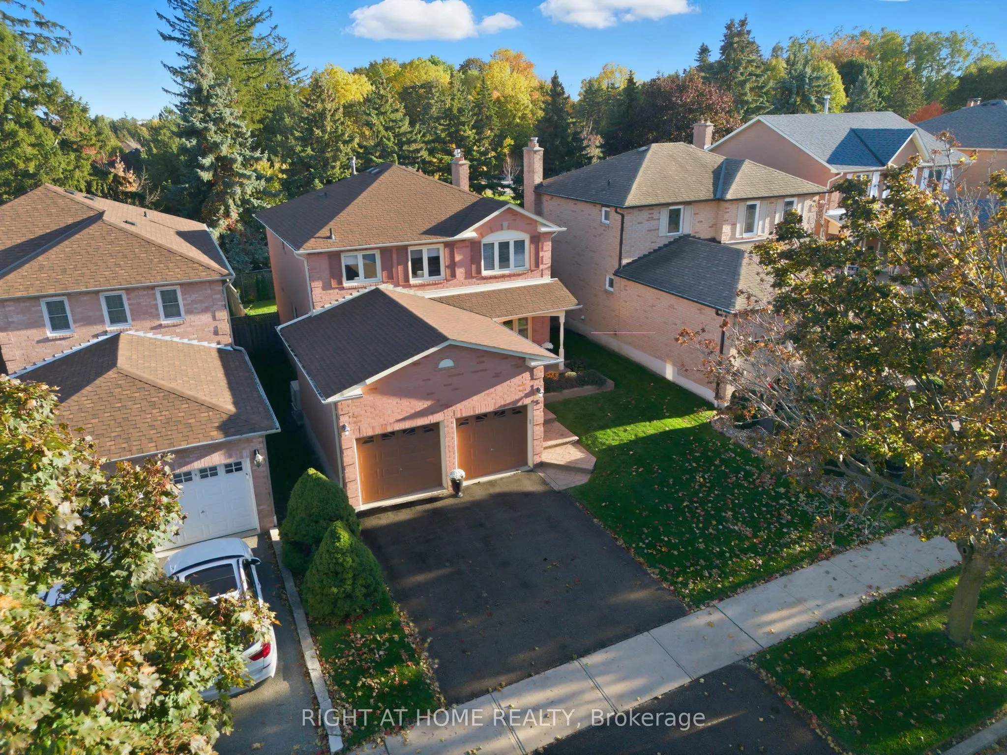 5 Wickens Crescent