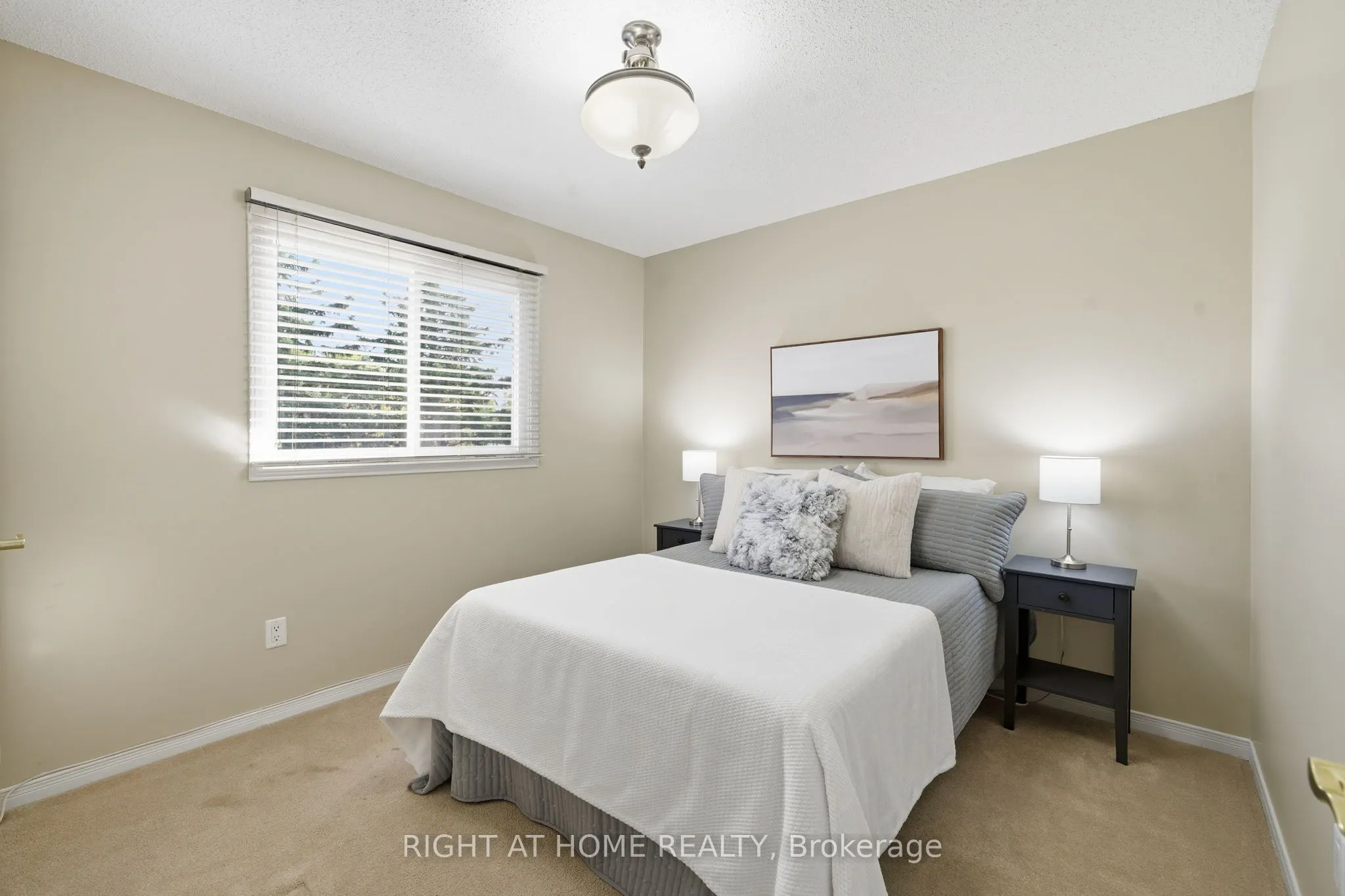 5 Wickens Crescent