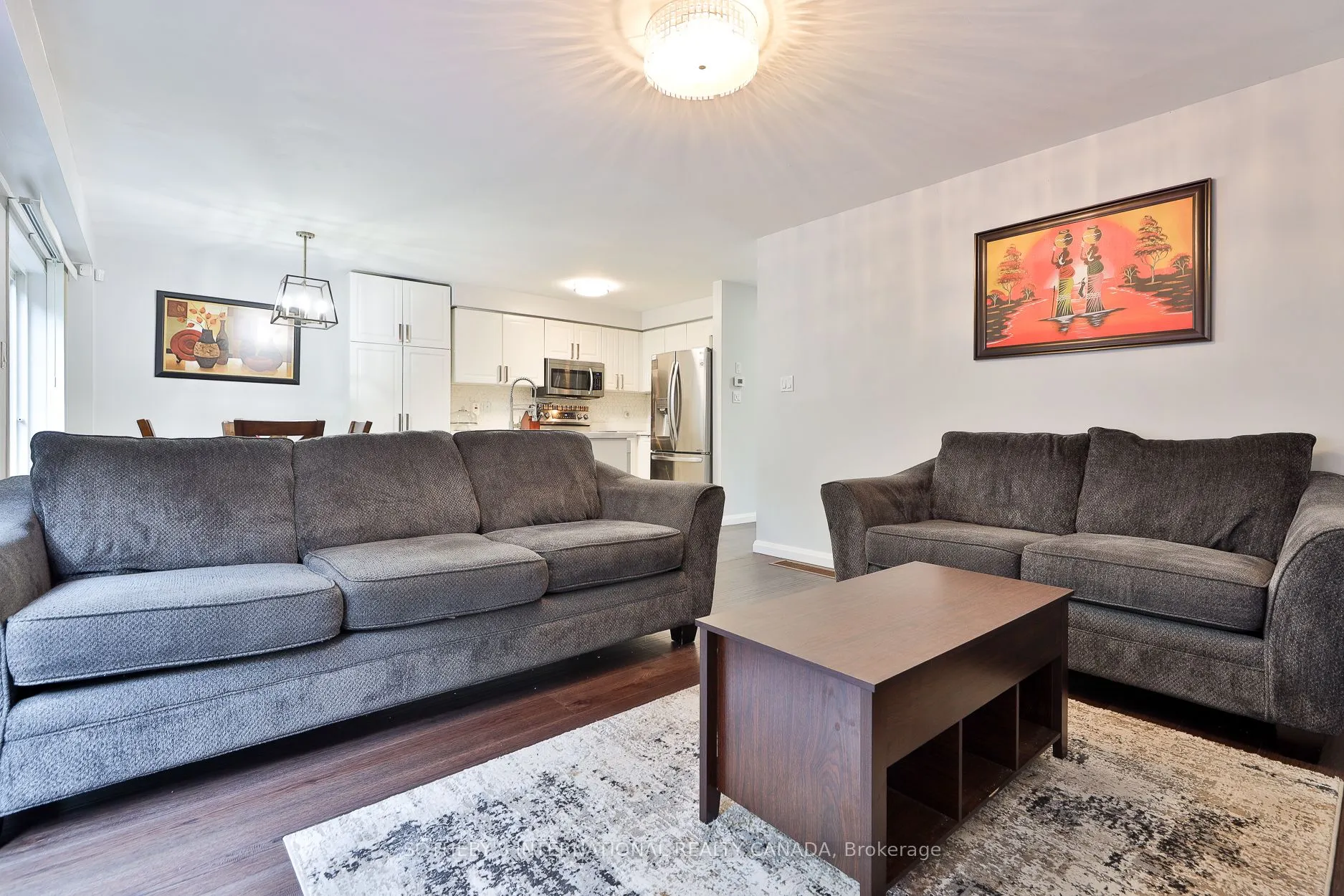 83 Norland Circle