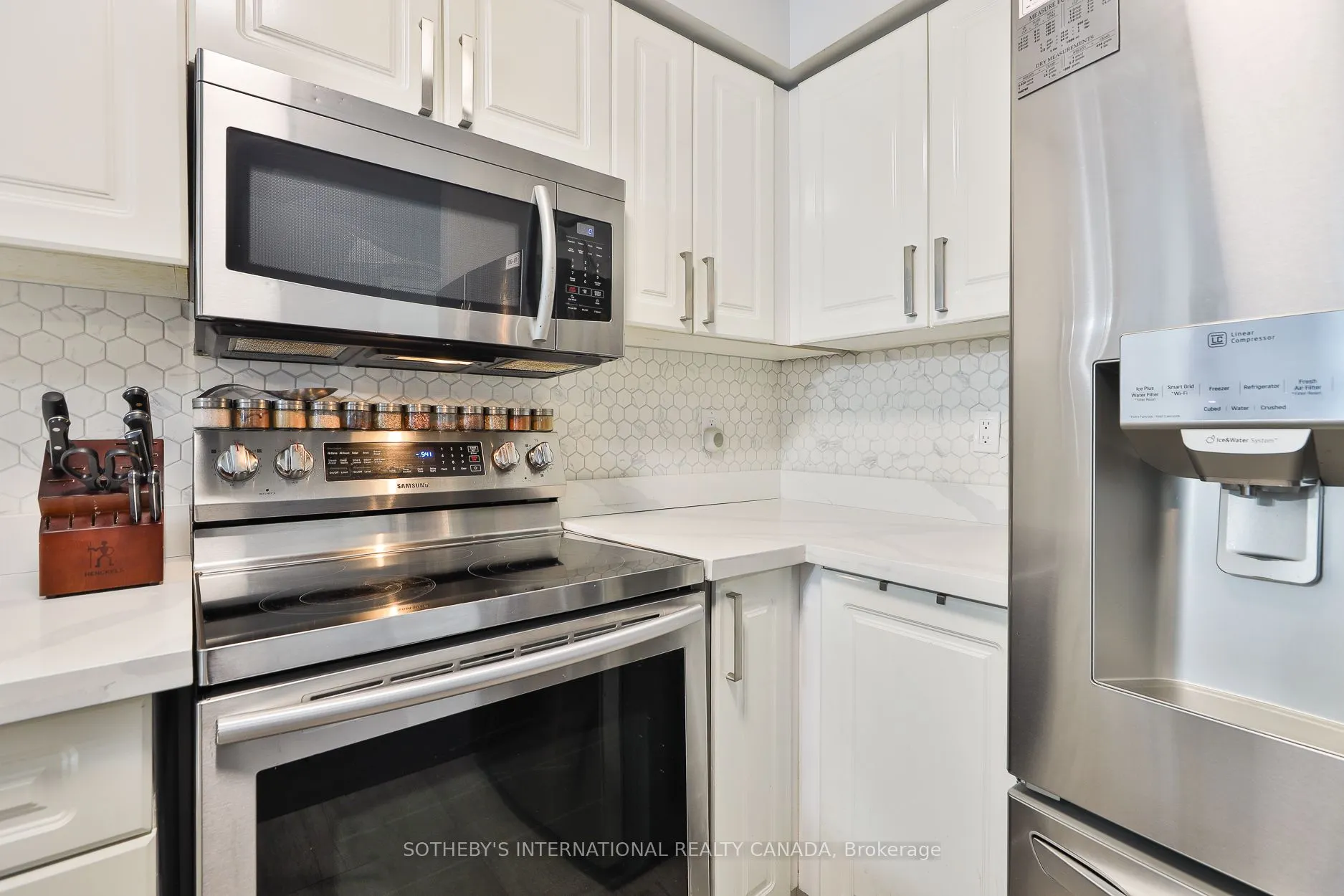 83 Norland Circle