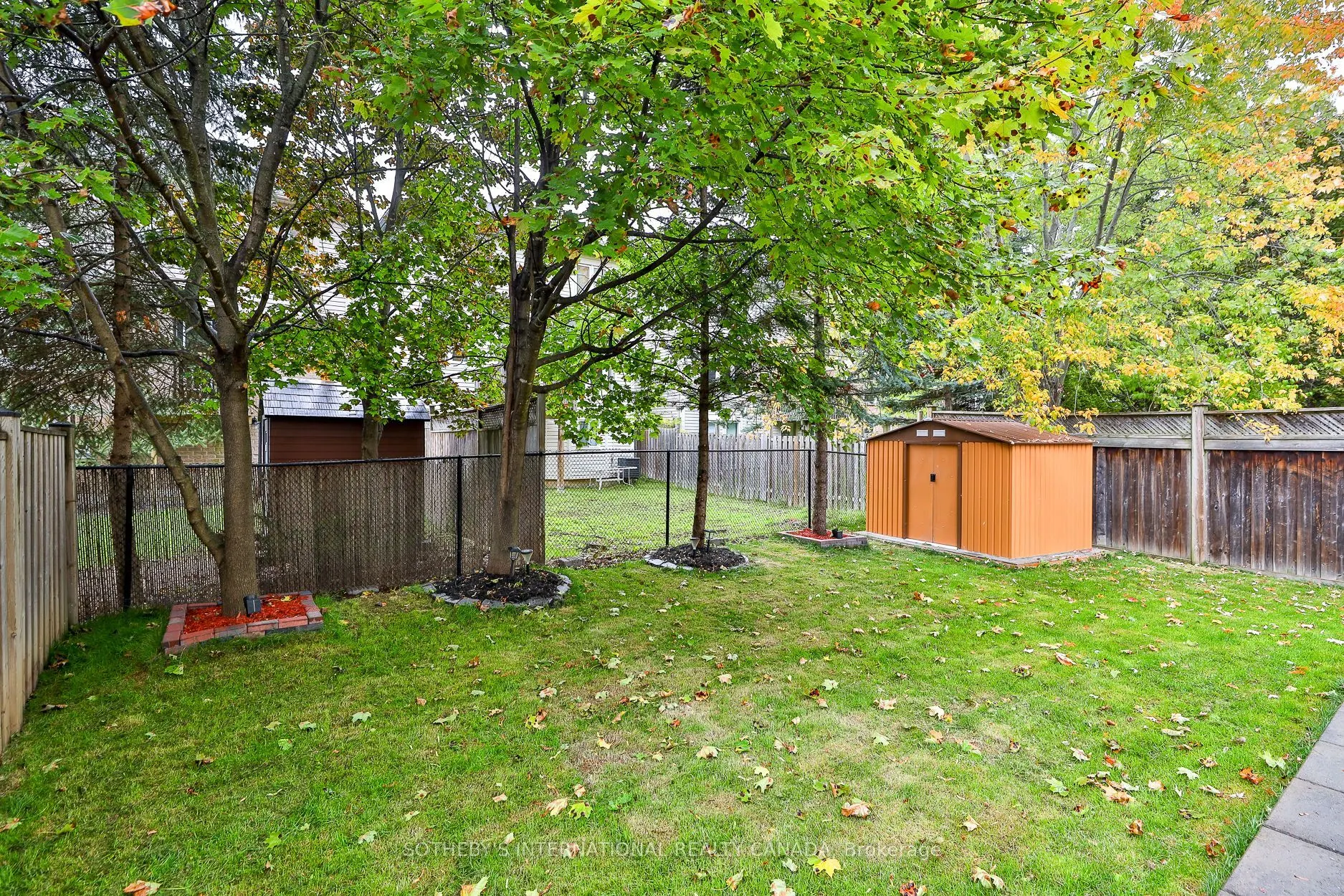 83 Norland Circle