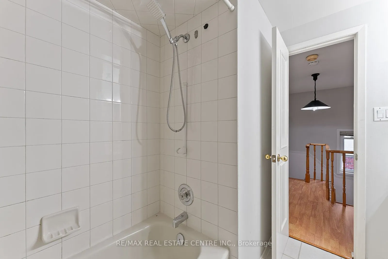 79 Fawndale Crescent, #Upper