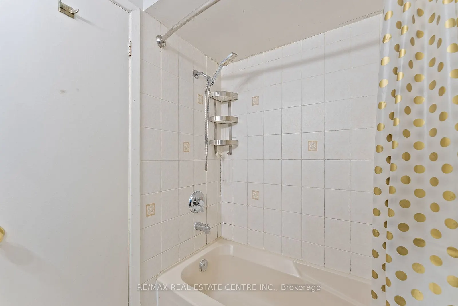 79 Fawndale Crescent, #Upper