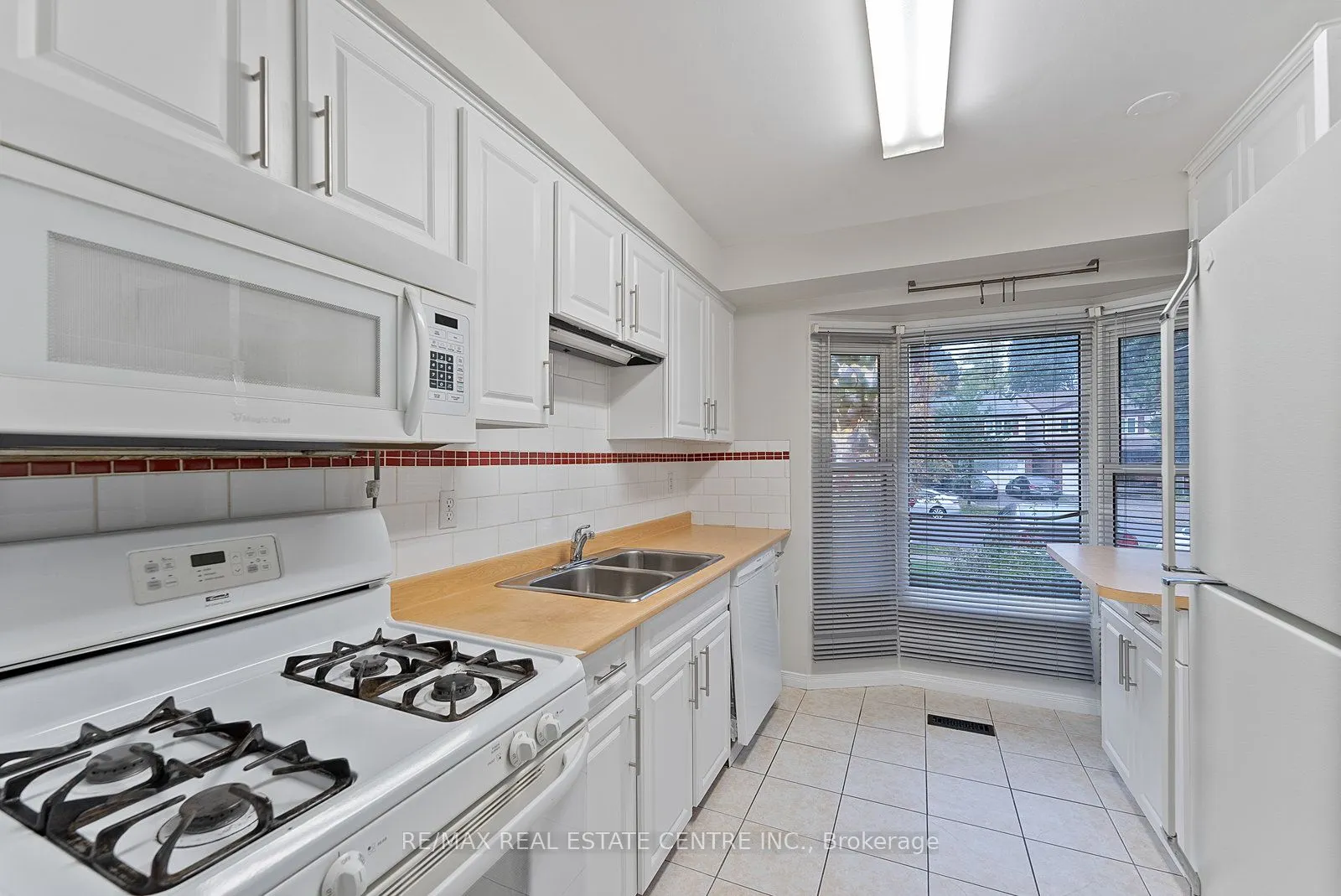 79 Fawndale Crescent, #Upper