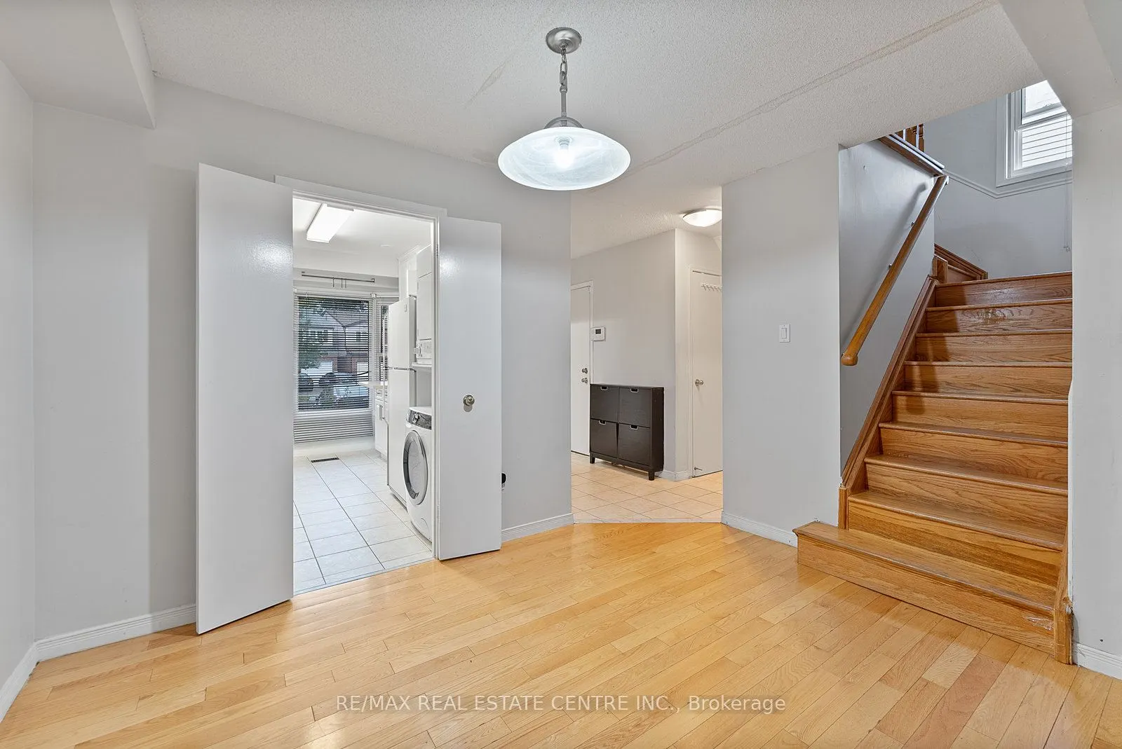 79 Fawndale Crescent, #Upper