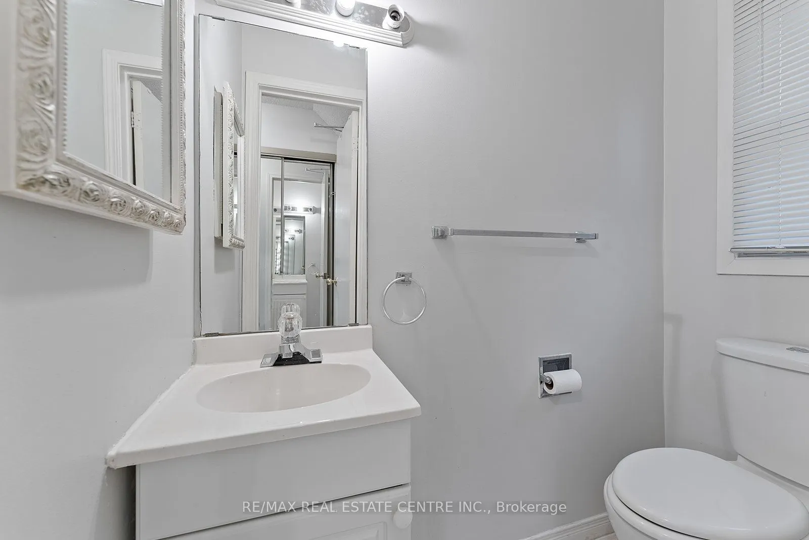 79 Fawndale Crescent, #Upper